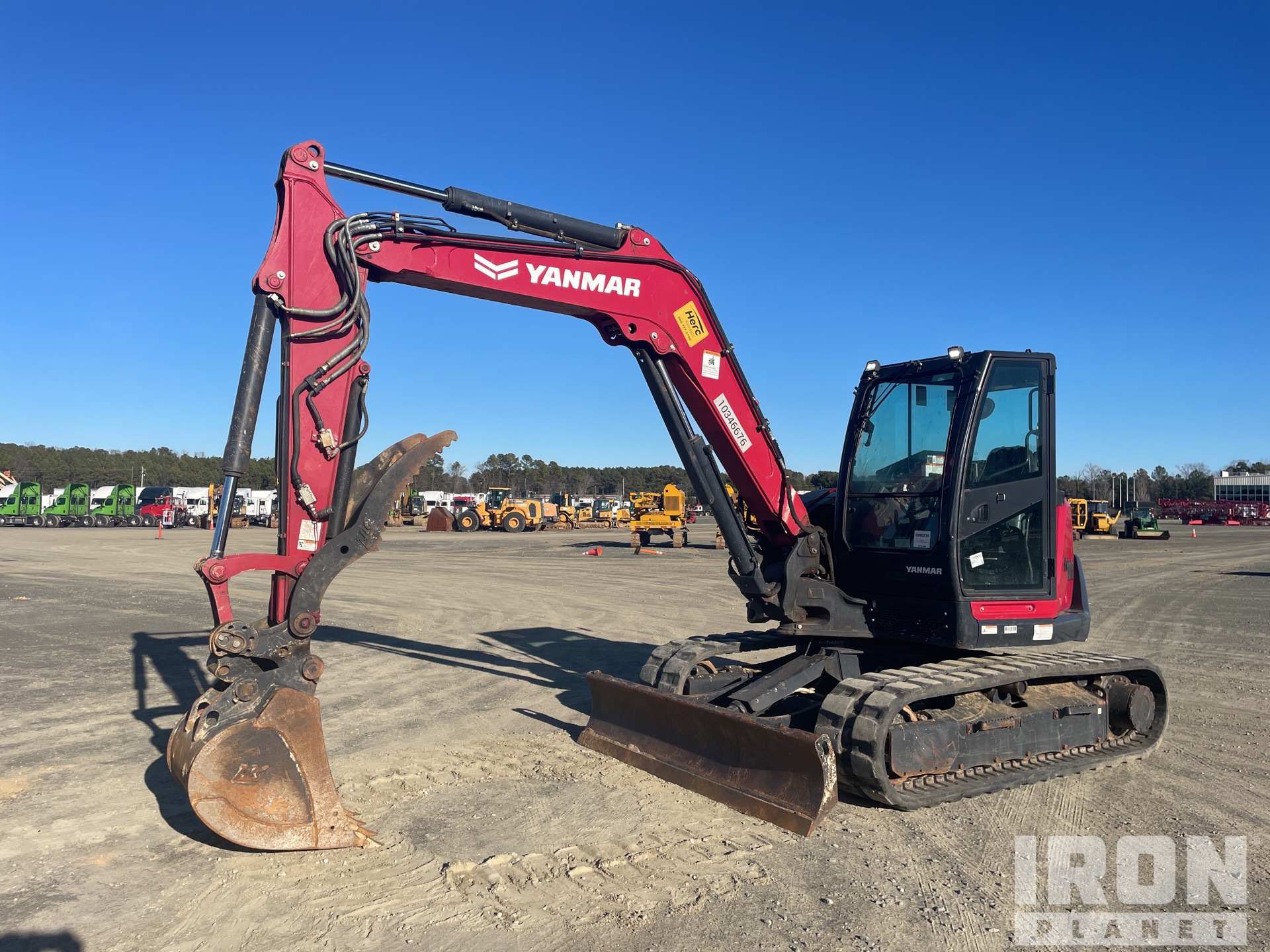 General Appearance with Picture, Left Front Corner