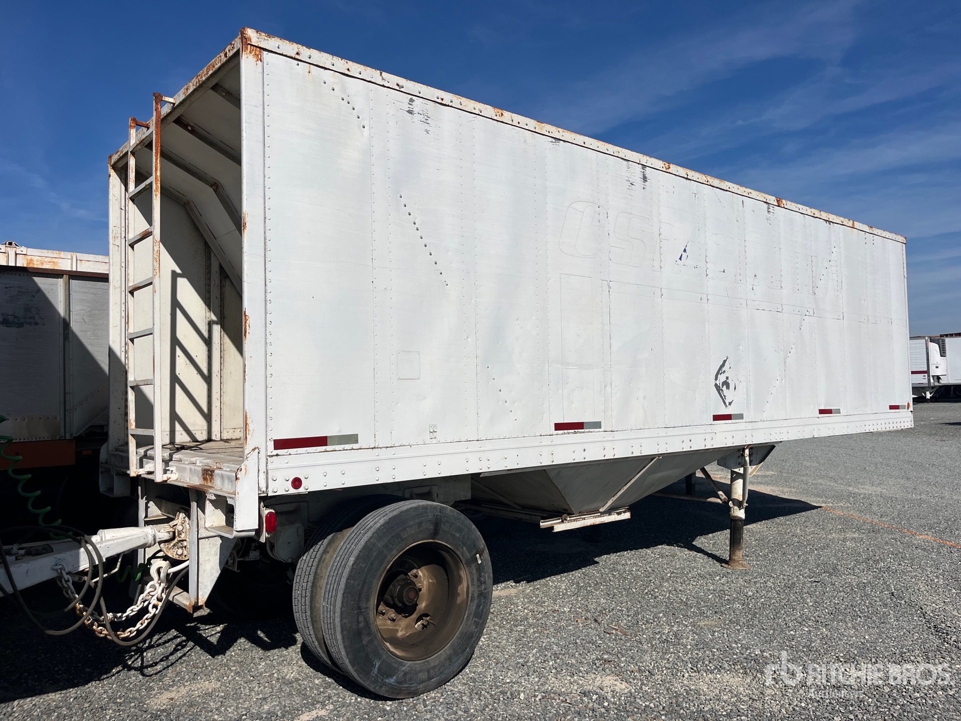 General Appearance with Imagen: esquina trasera derecha