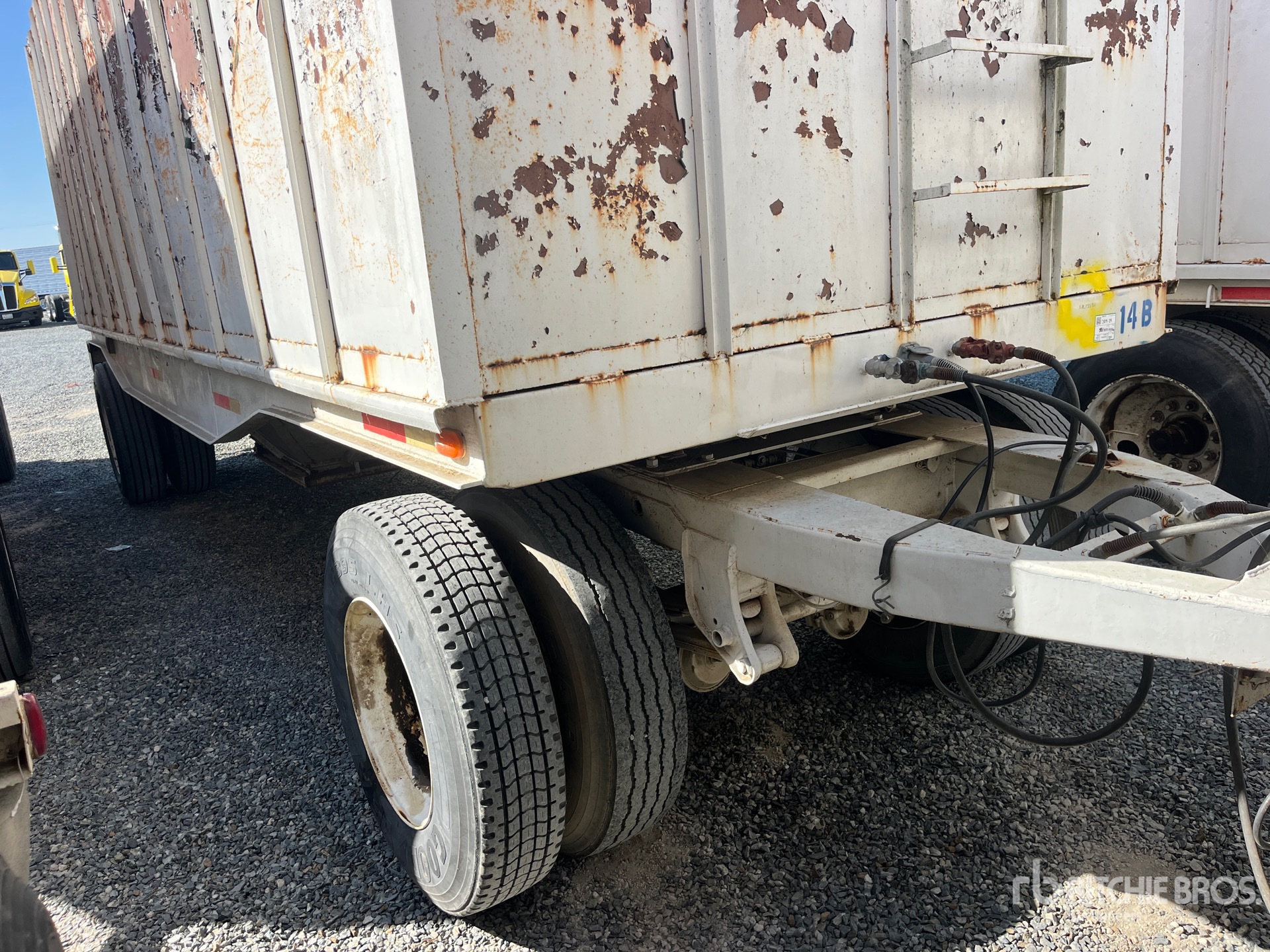 General Appearance with Imagen: esquina delantera derecha