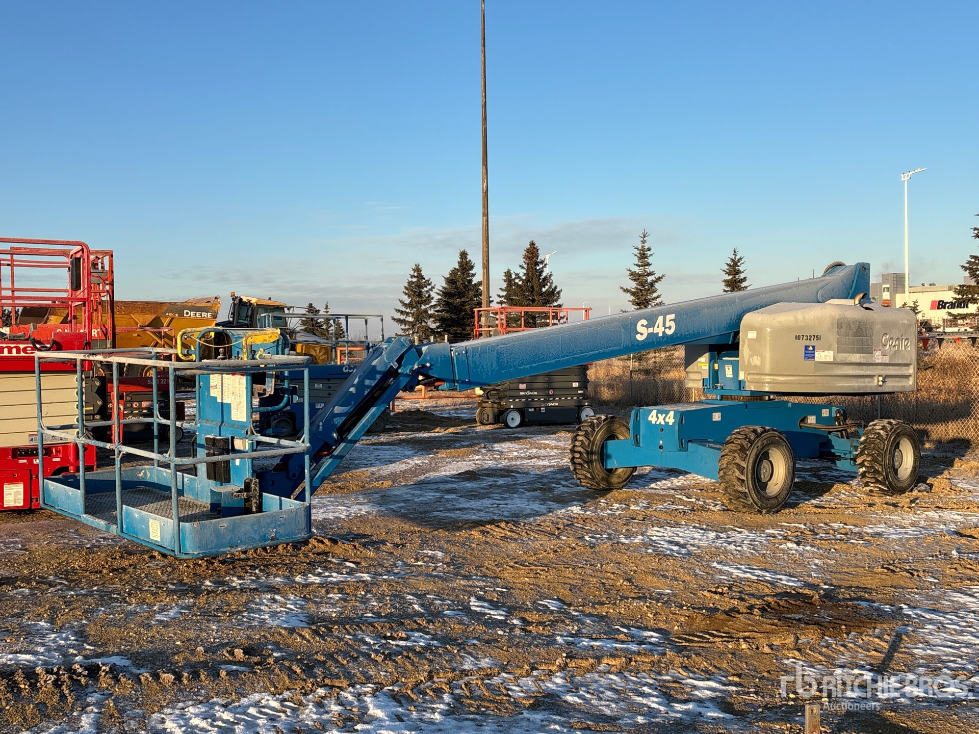 Aspect général with Image, coin avant gauche