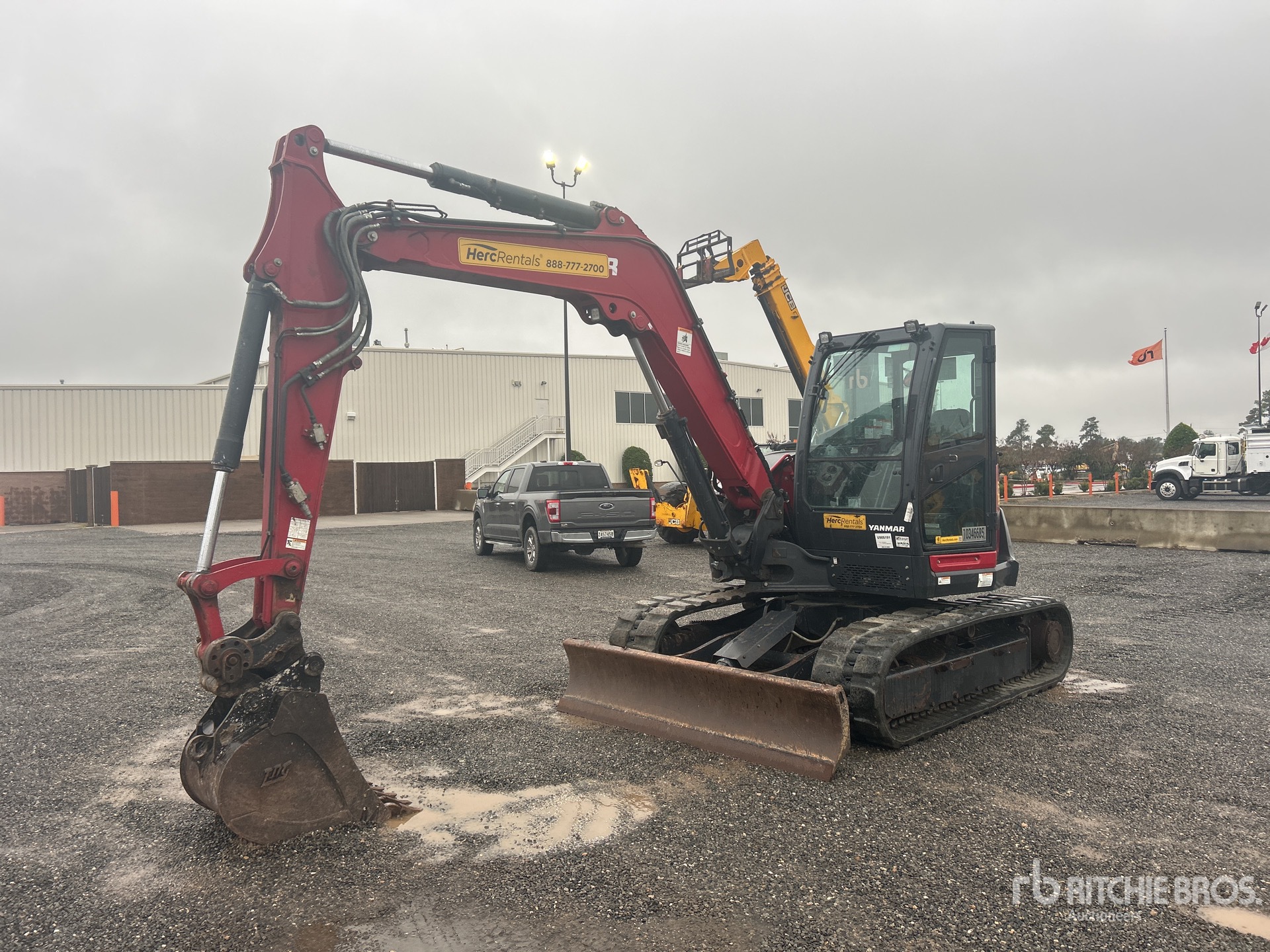 General Appearance with Picture, Left Front Corner