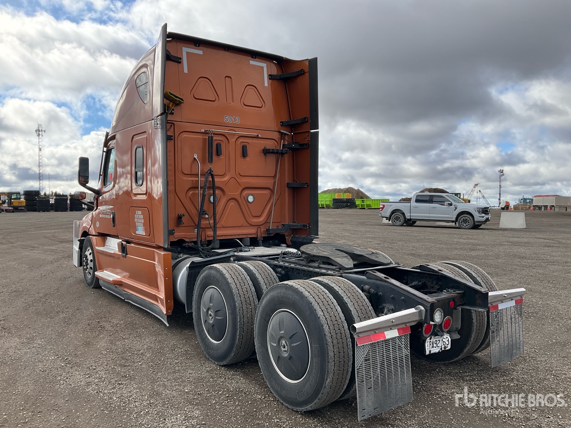 General Appearance with Picture, Left Rear Corner