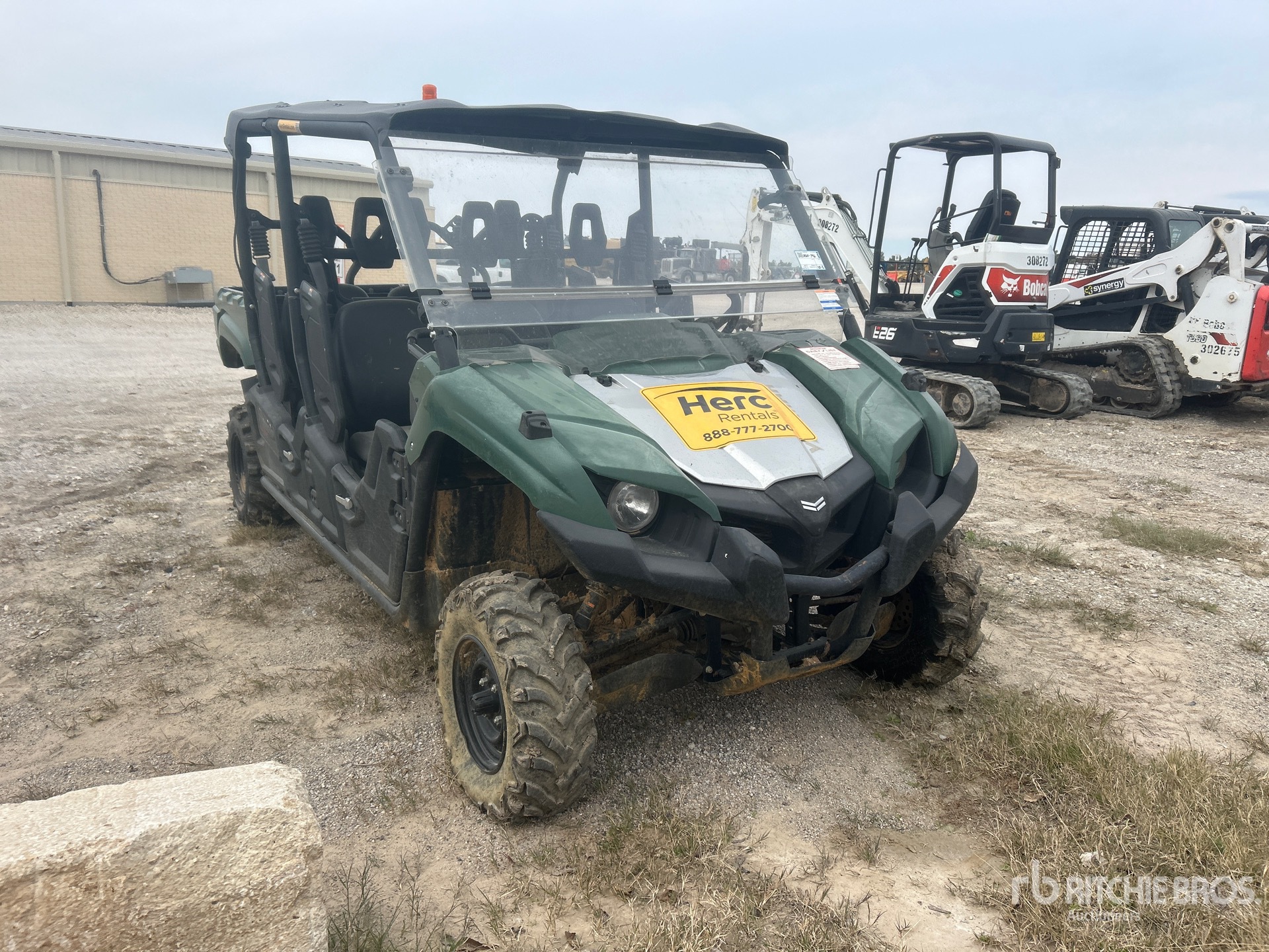 General Appearance with Image, coin avant droit