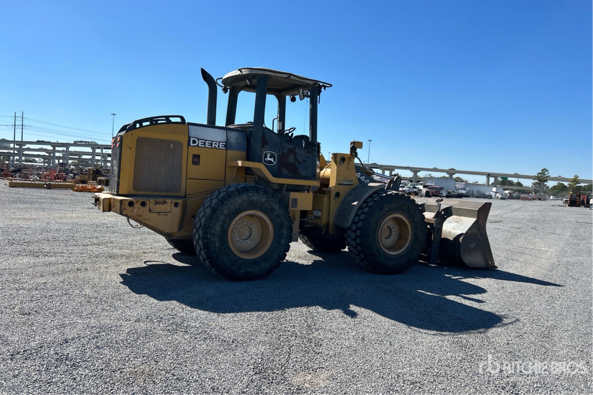 General Appearance with Bild, Ecke hinten rechts