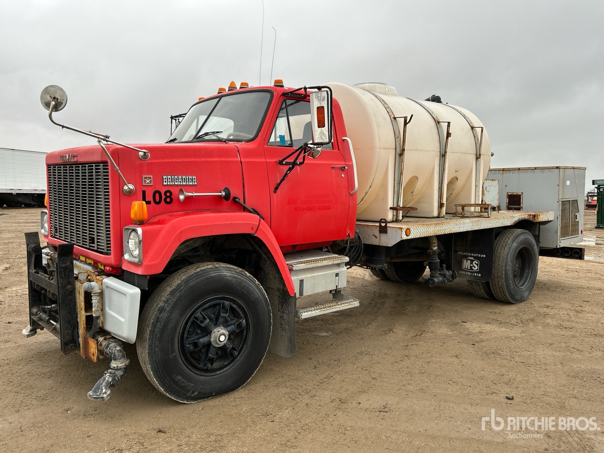 General Appearance with Picture, Left Front Corner