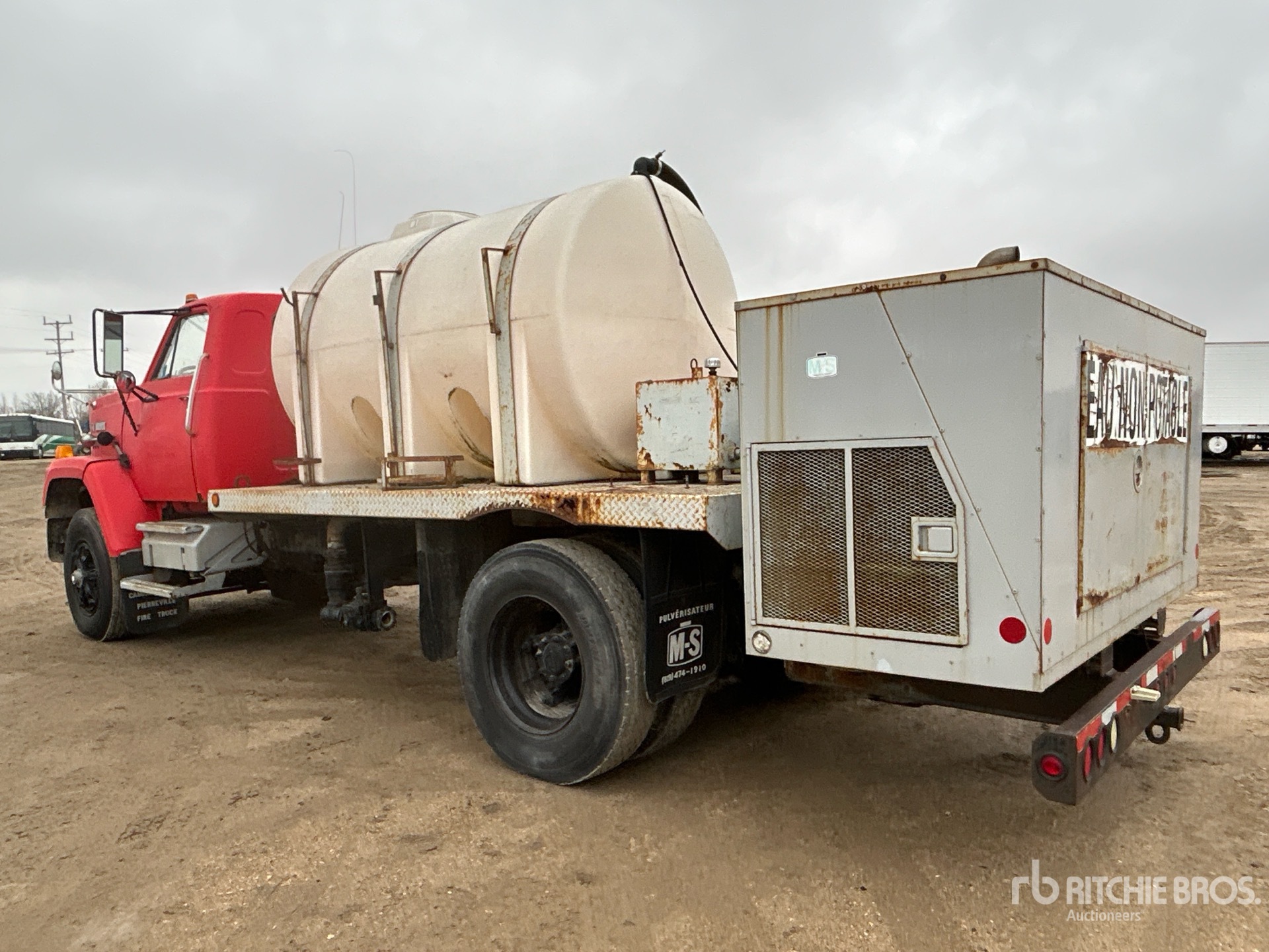 General Appearance with Picture, Left Rear Corner