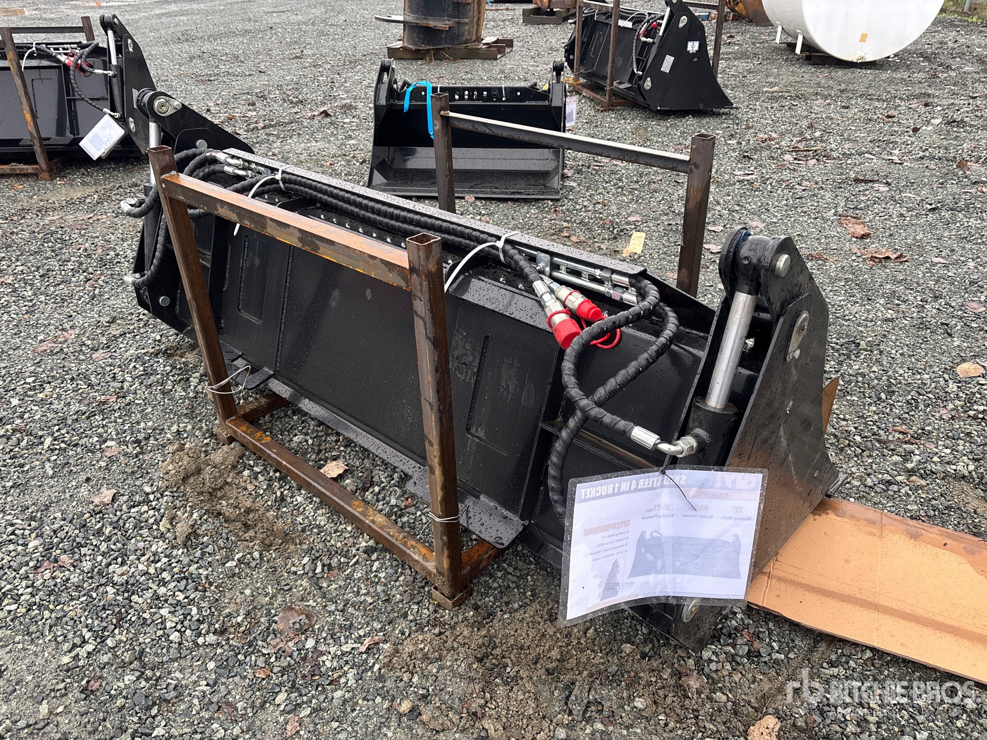 General Appearance with Bild, Ecke hinten rechts