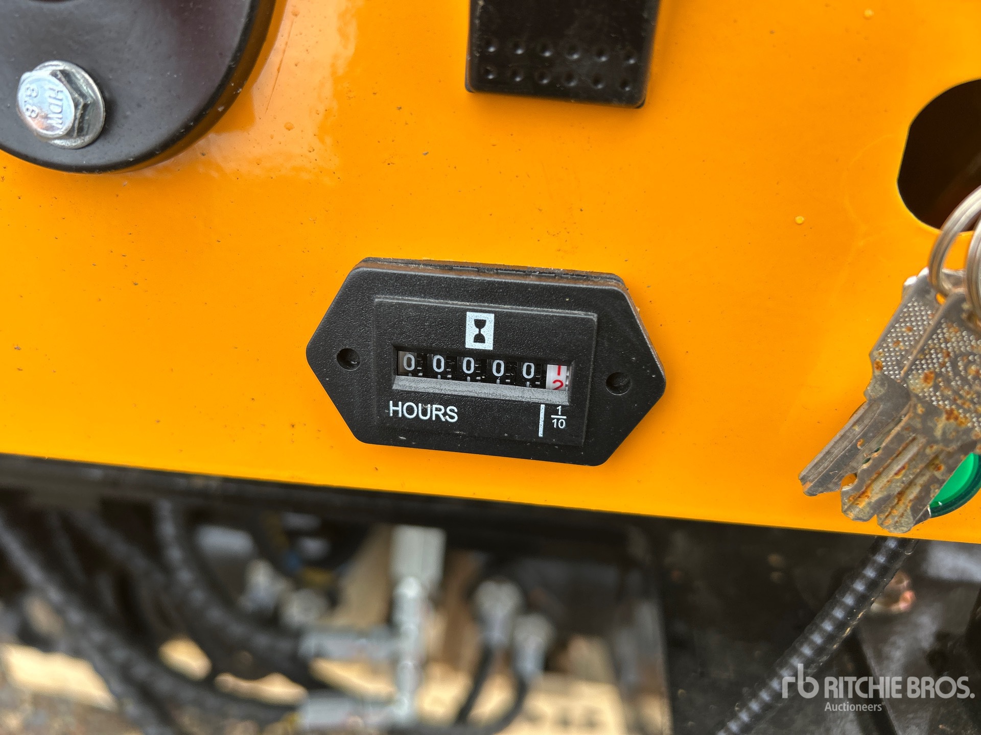 General Appearance with Hour Meter / Odometer