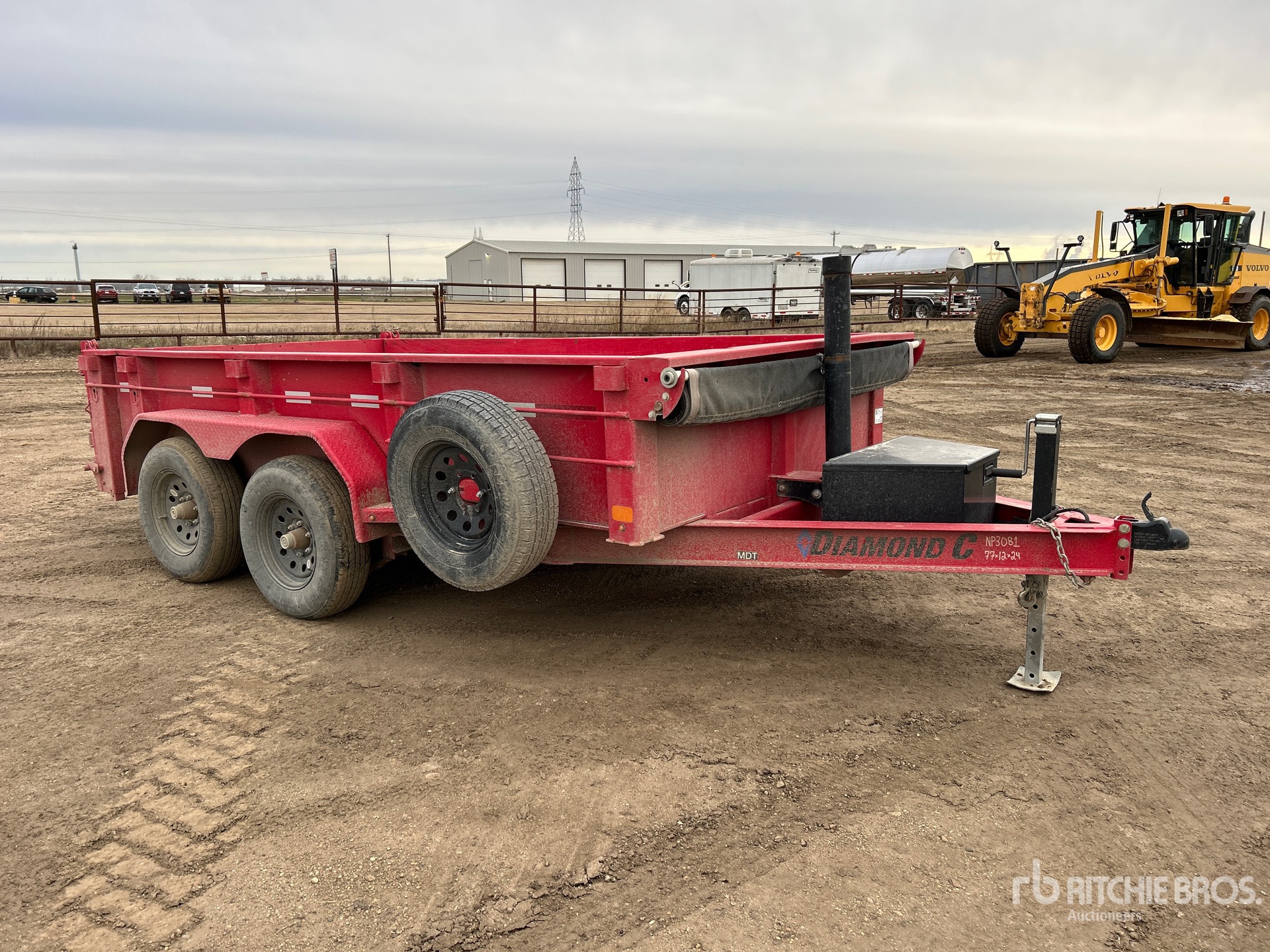 General Appearance with Bild, Ecke vorne rechts