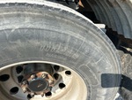 4 Underbody - Truck with 