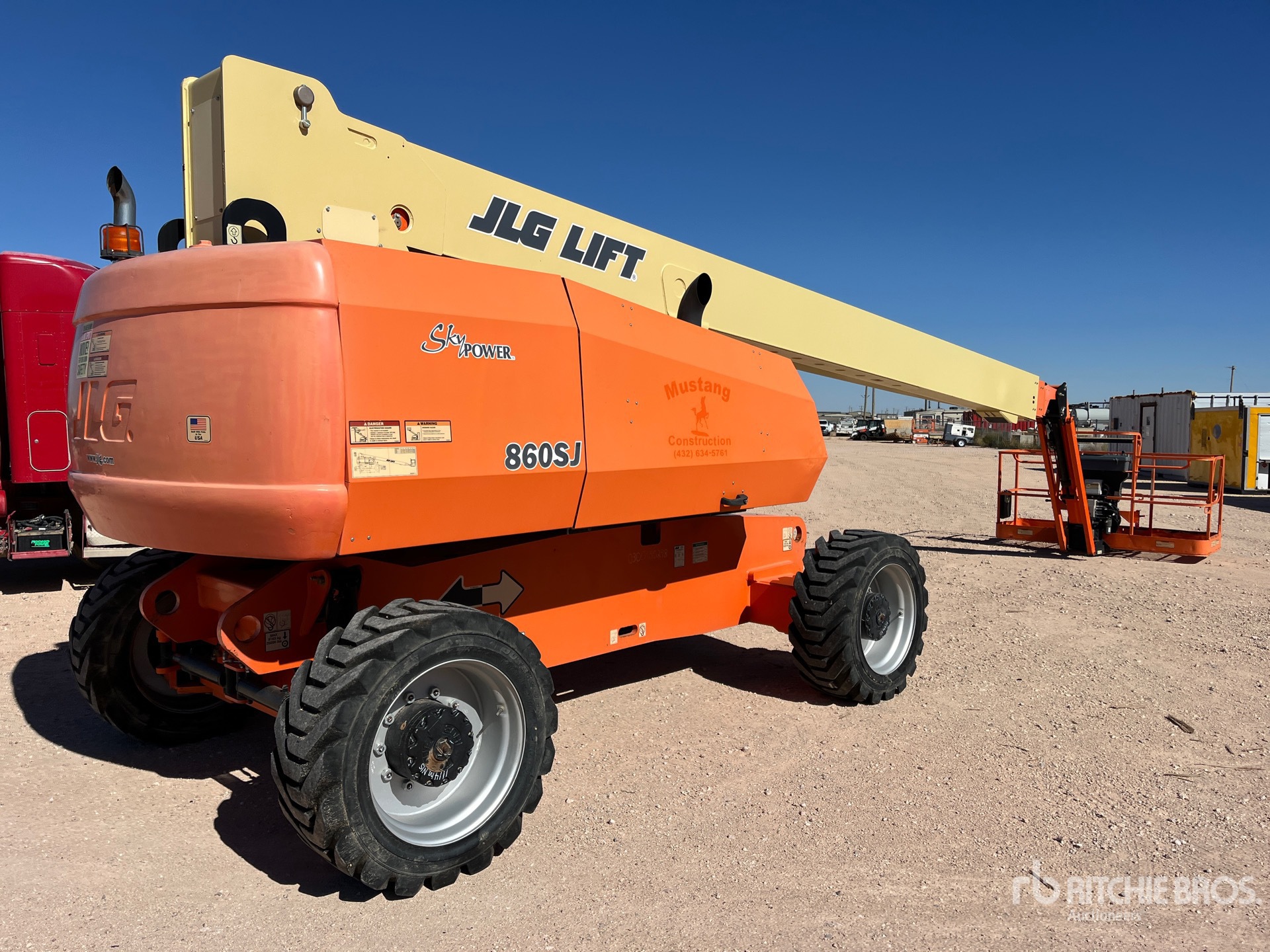 General Appearance with Picture, Right Rear Corner