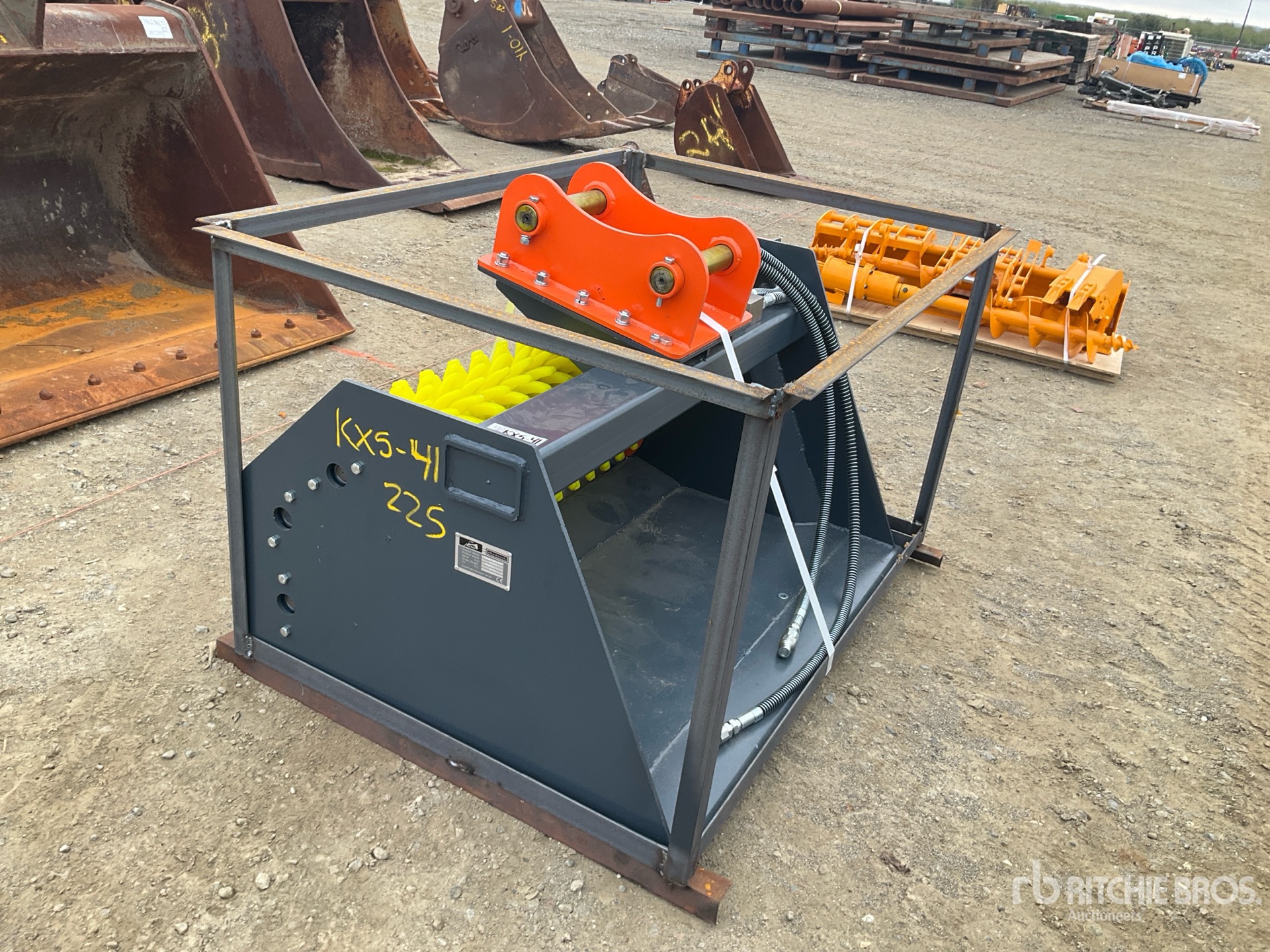 General Appearance with Picture, Left Front Corner