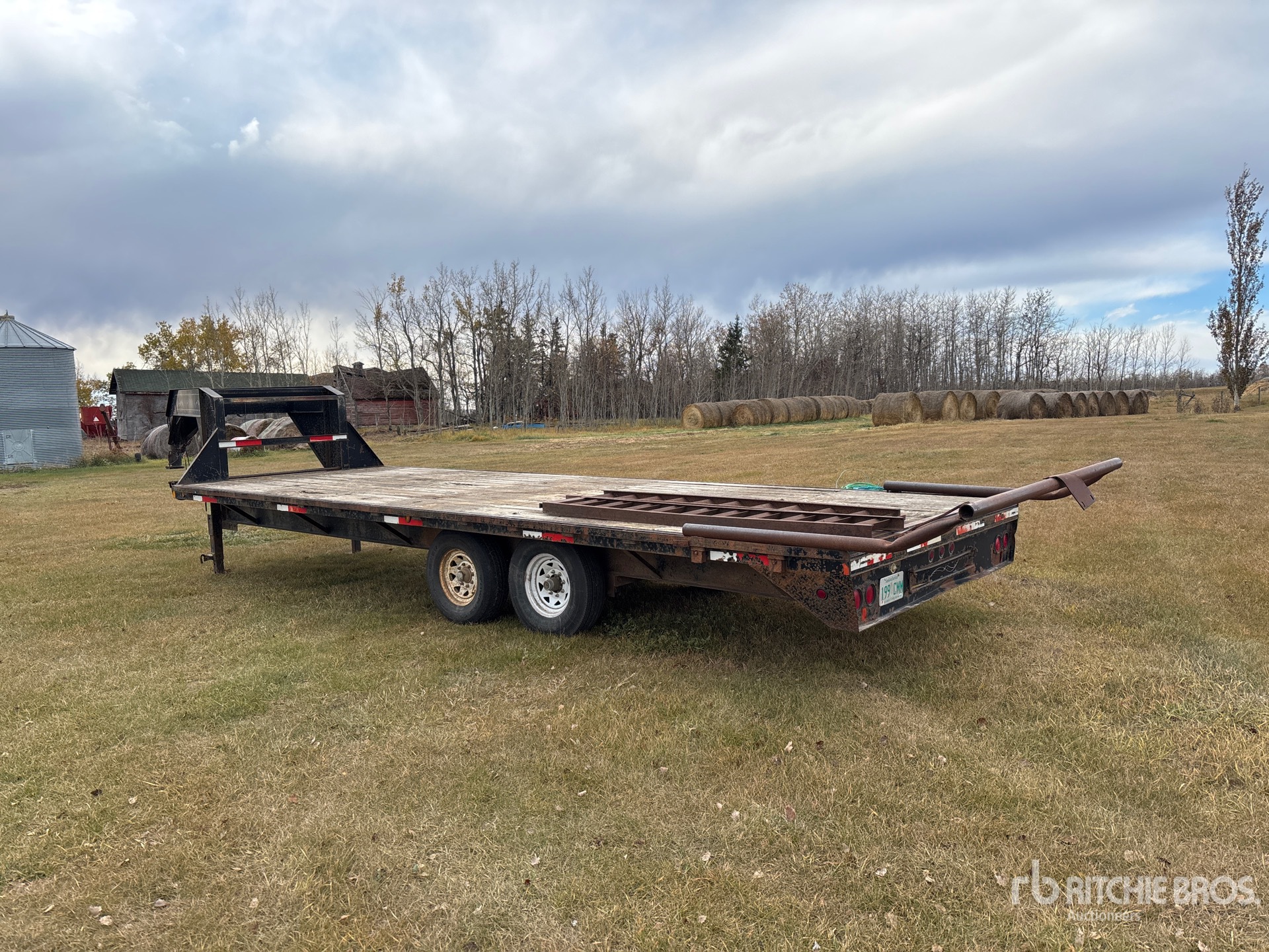 General Appearance with Imagen: esquina trasera izquierda