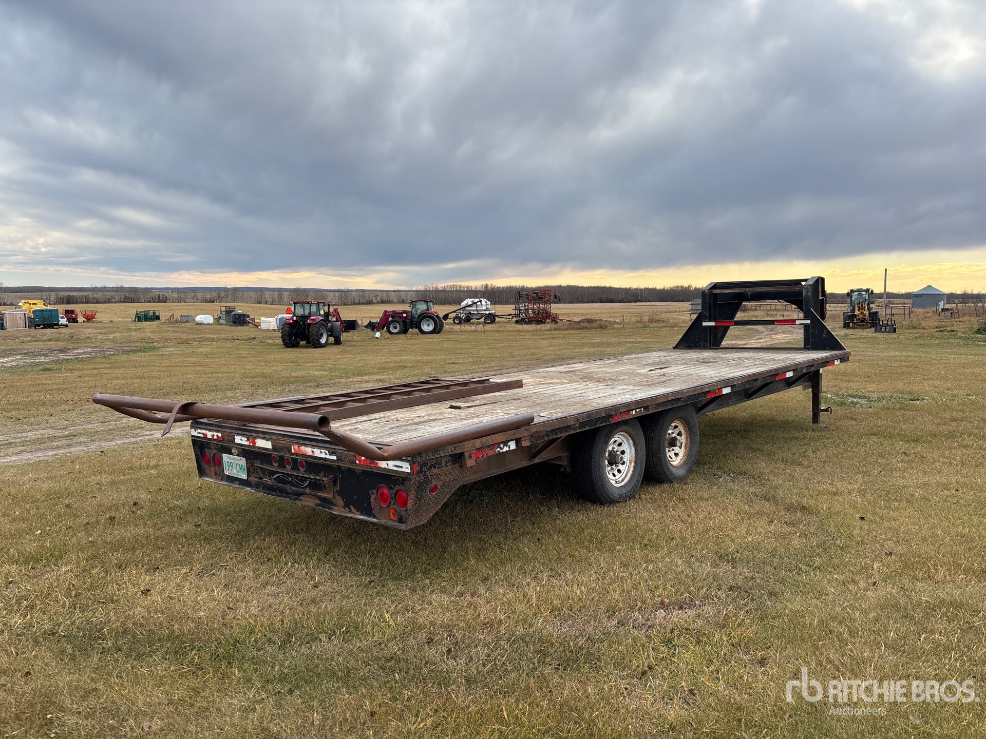 General Appearance with Imagen: esquina trasera derecha