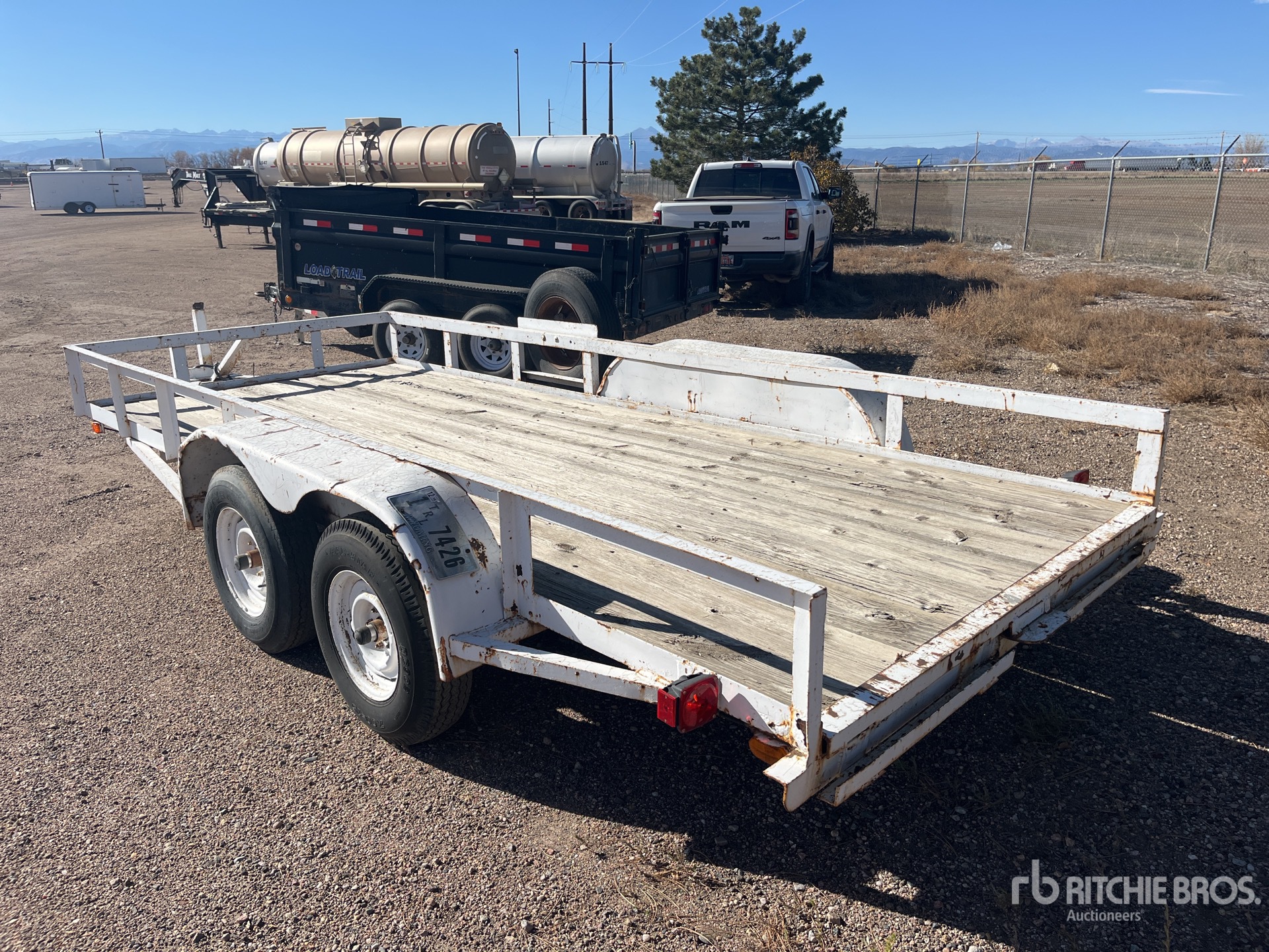 General Appearance with Imagen: esquina trasera izquierda