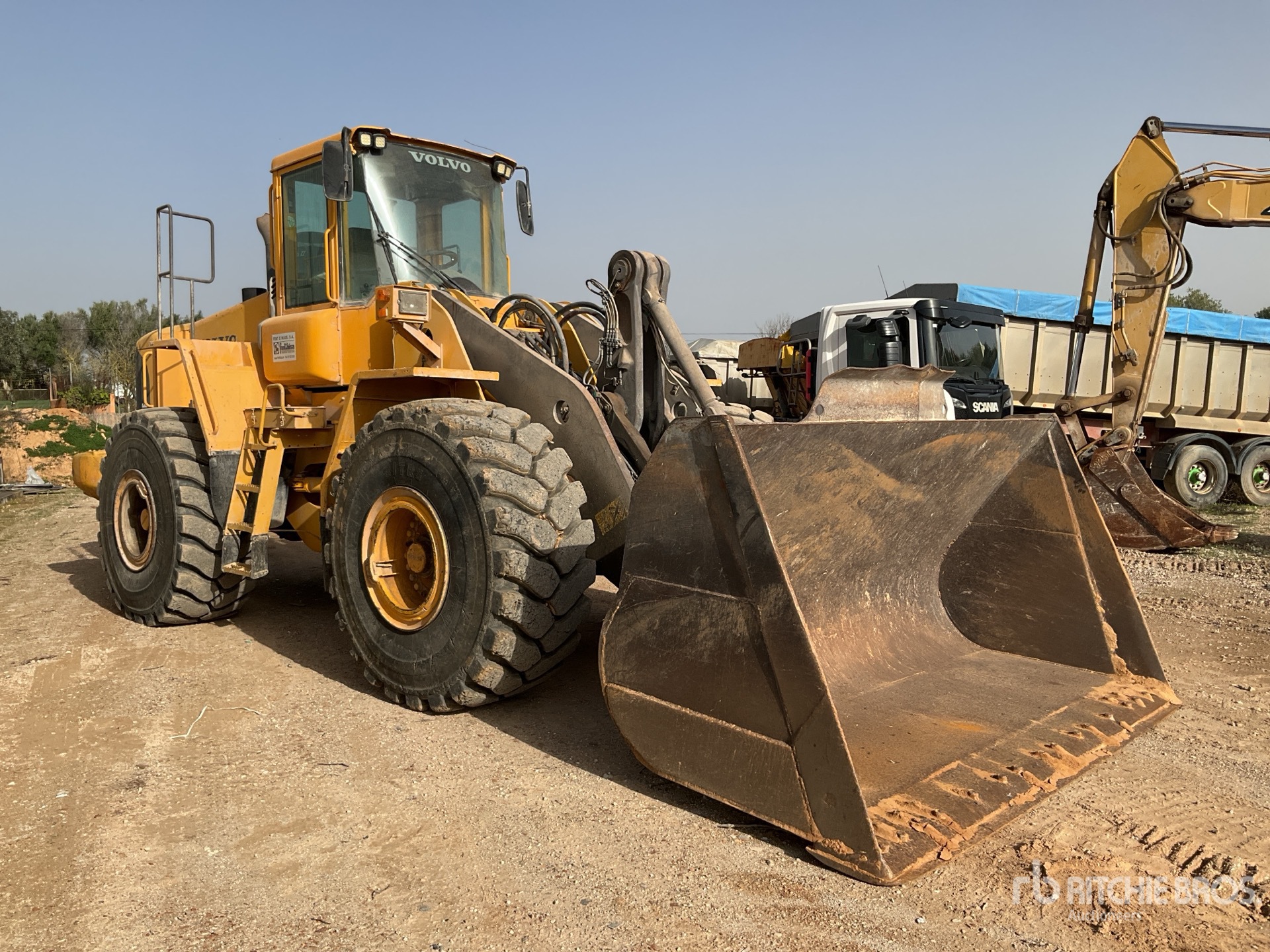 General Appearance with Imagen: esquina trasera izquierda