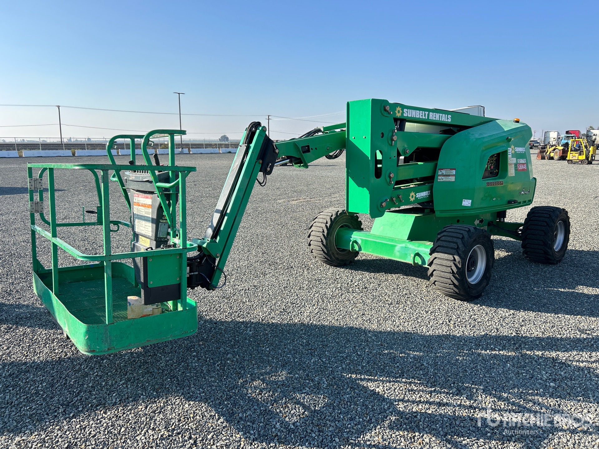 General Appearance with Picture, Left Front Corner