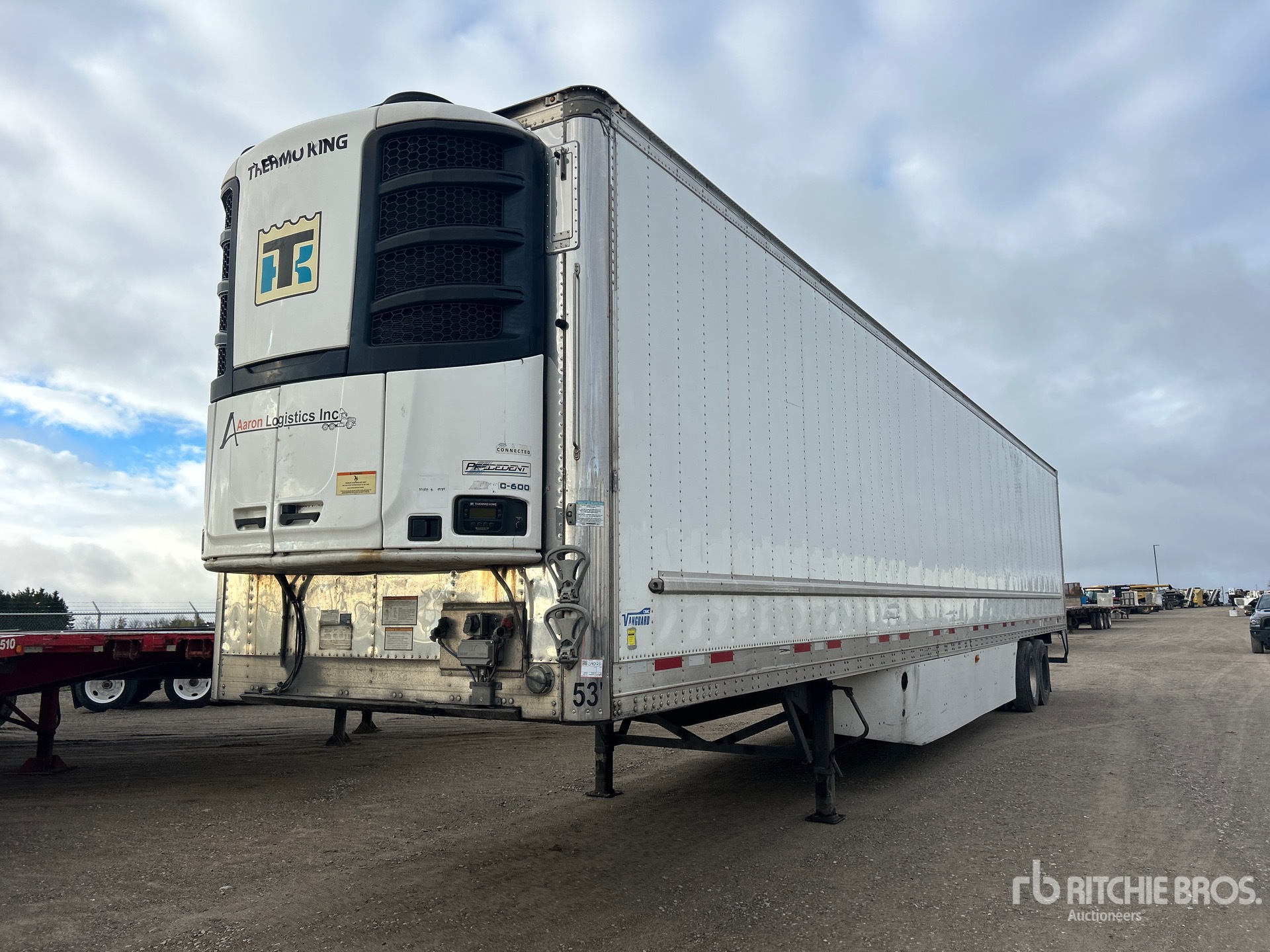 General Appearance with Bild, Ecke vorne links