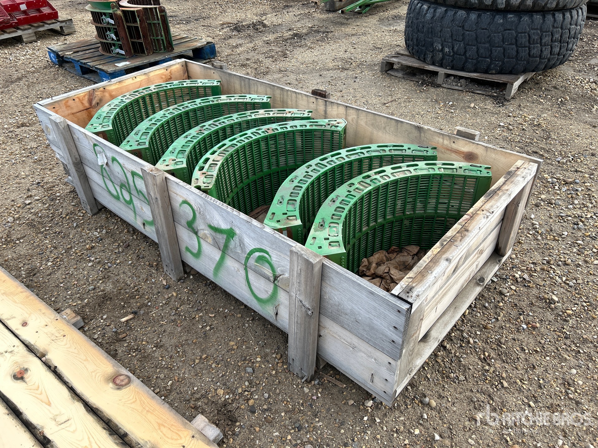 General Appearance with Image, coin avant gauche