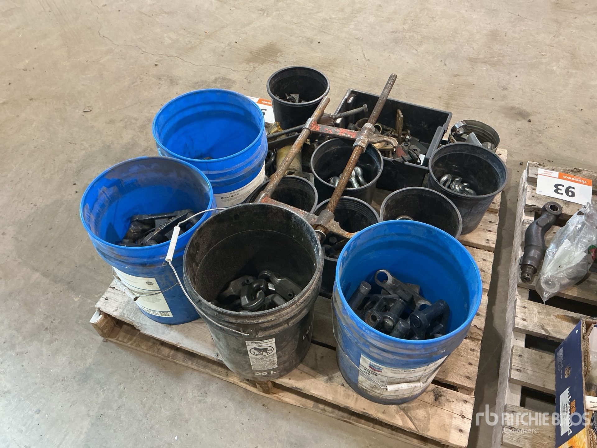 General Appearance with Foto, angolo anteriore sinistro