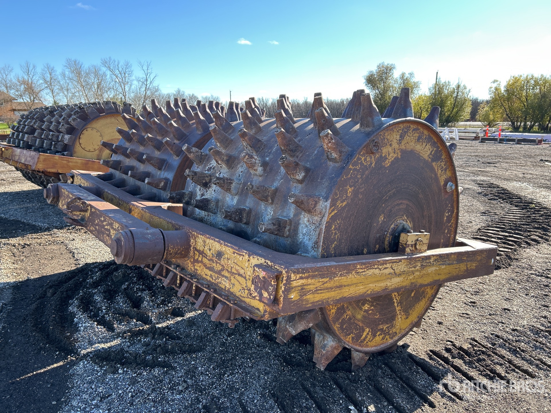 General Appearance with Bild, Ecke hinten rechts