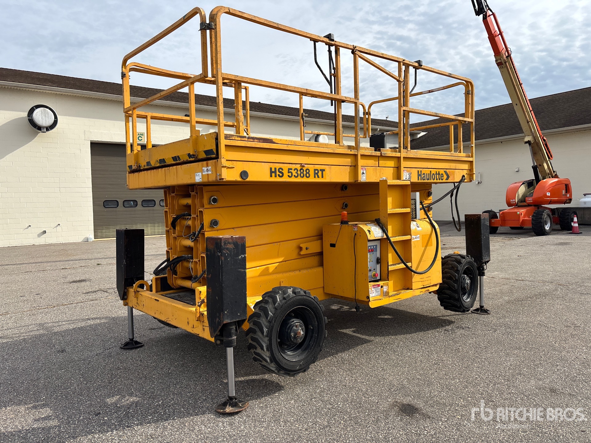 General Appearance with Imagen: esquina trasera derecha