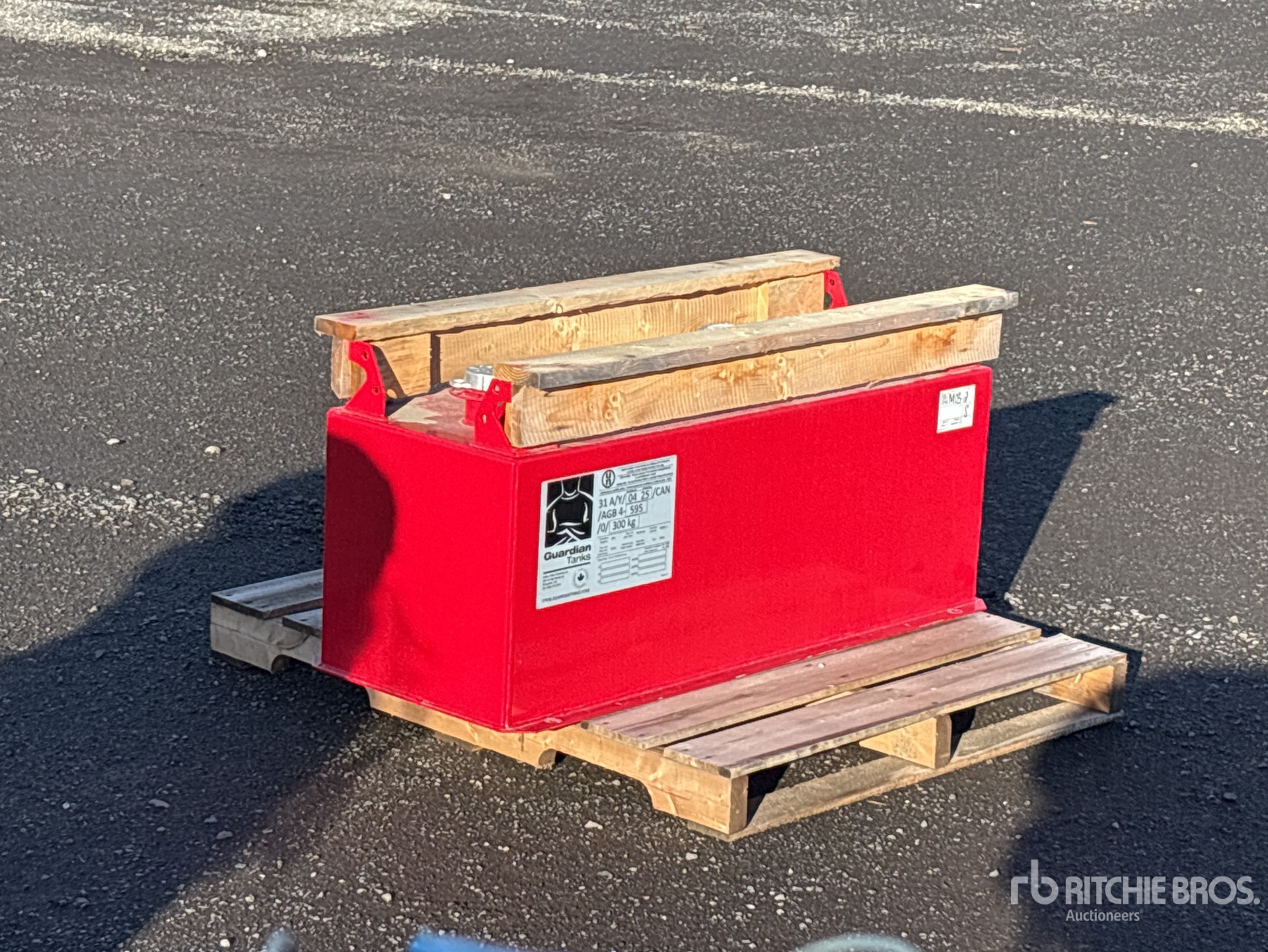 General Appearance with Picture, Right Front Corner