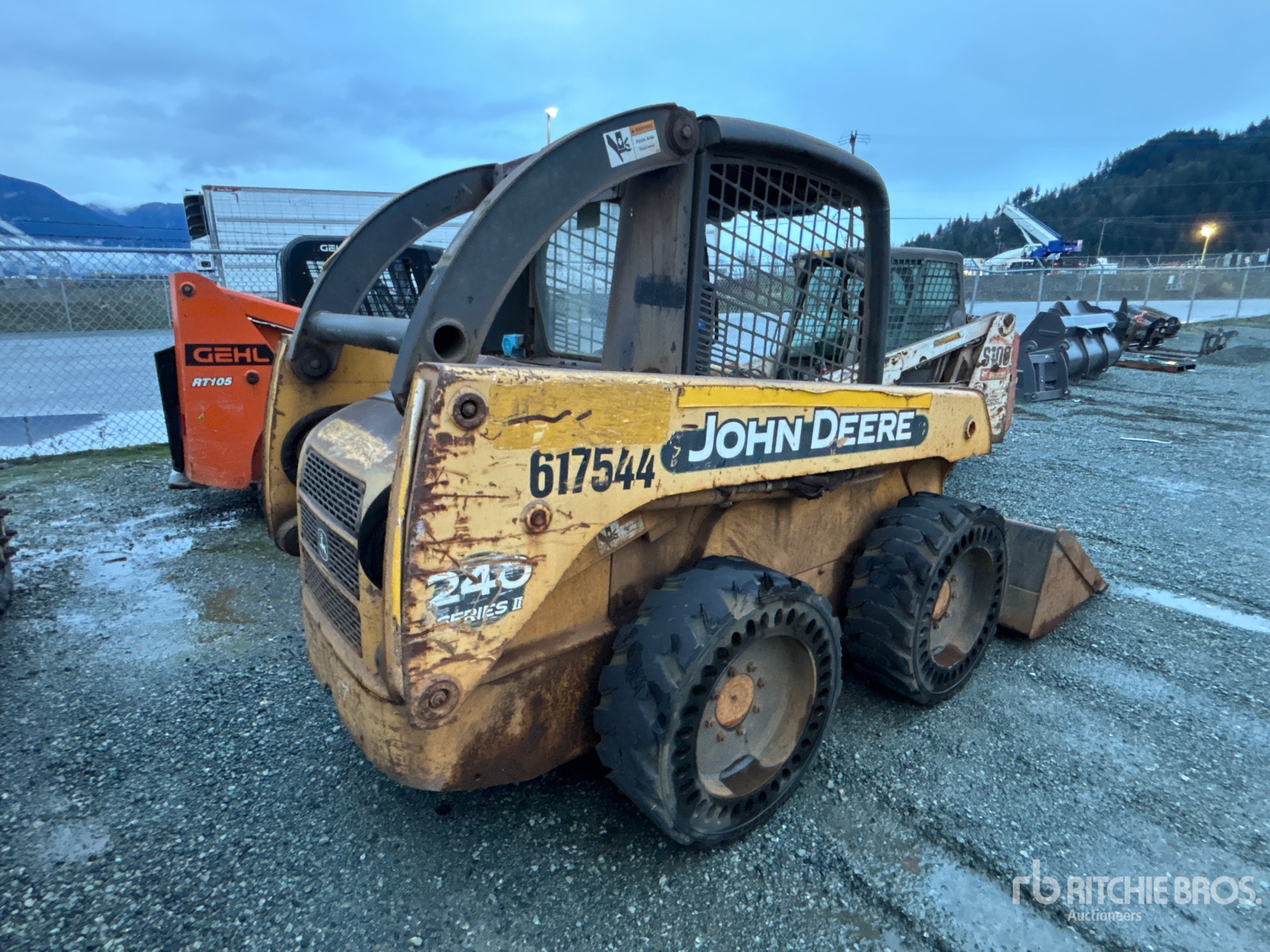 General Appearance with Picture, Right Rear Corner