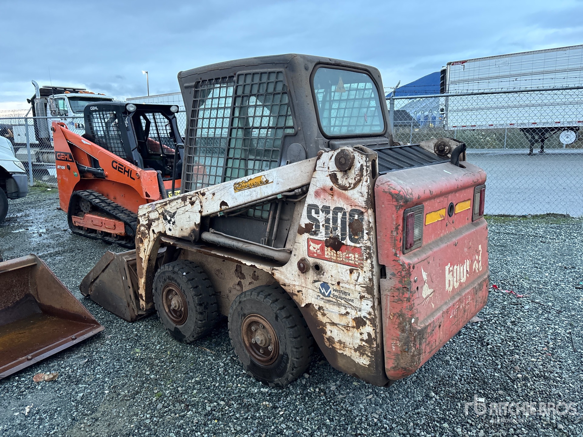 General Appearance with Picture, Left Rear Corner