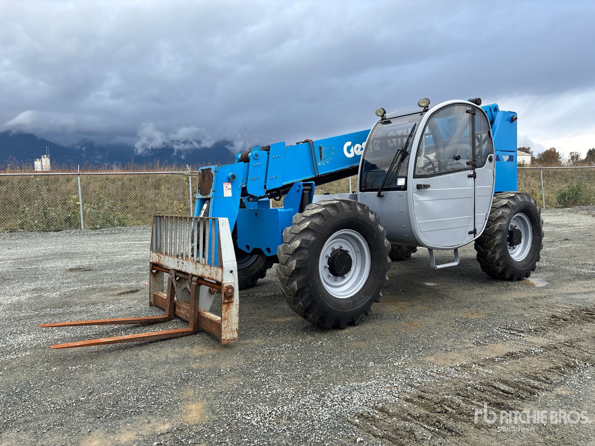 General Appearance with Spin