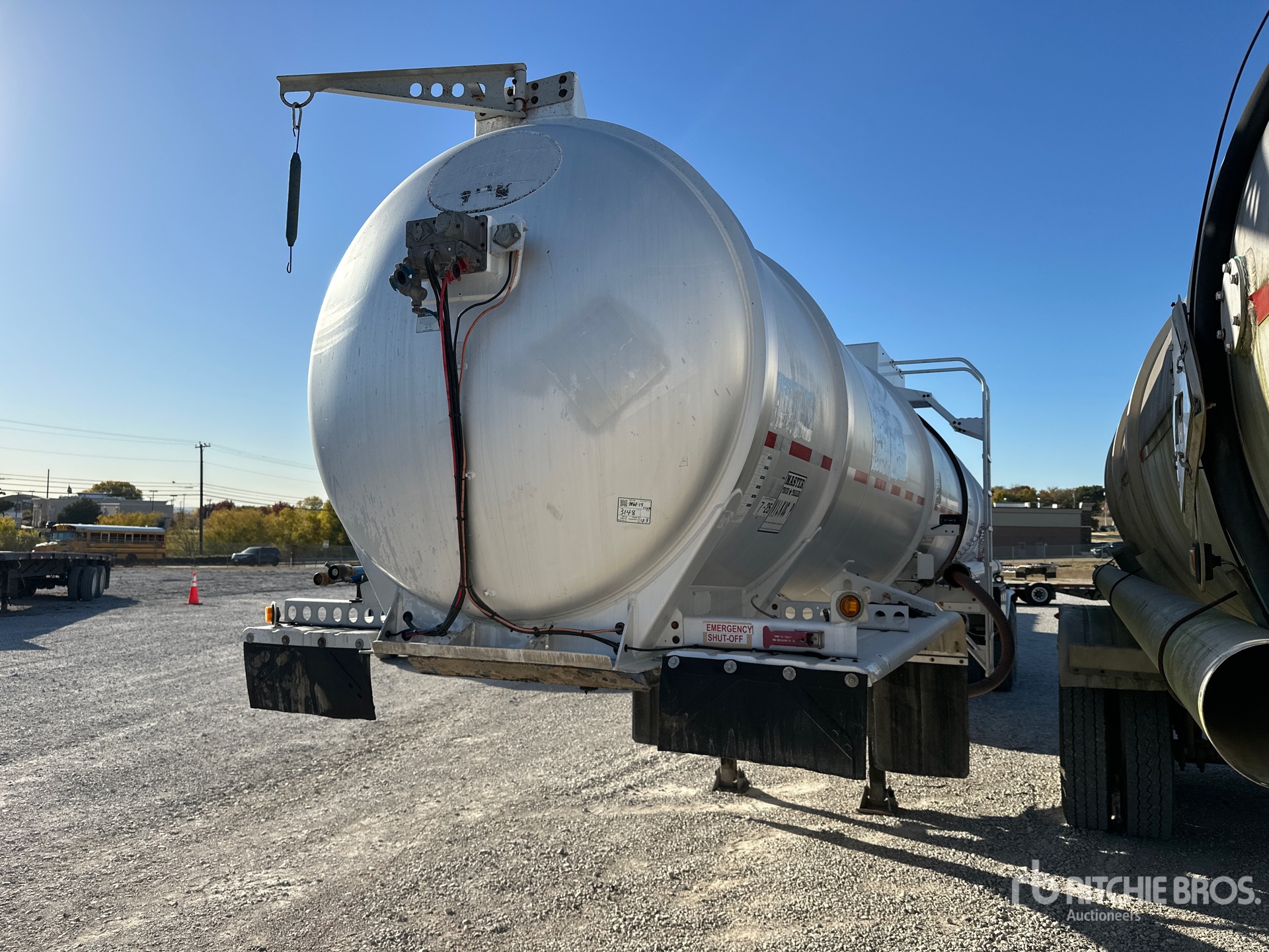 General Appearance with Foto, angolo anteriore sinistro