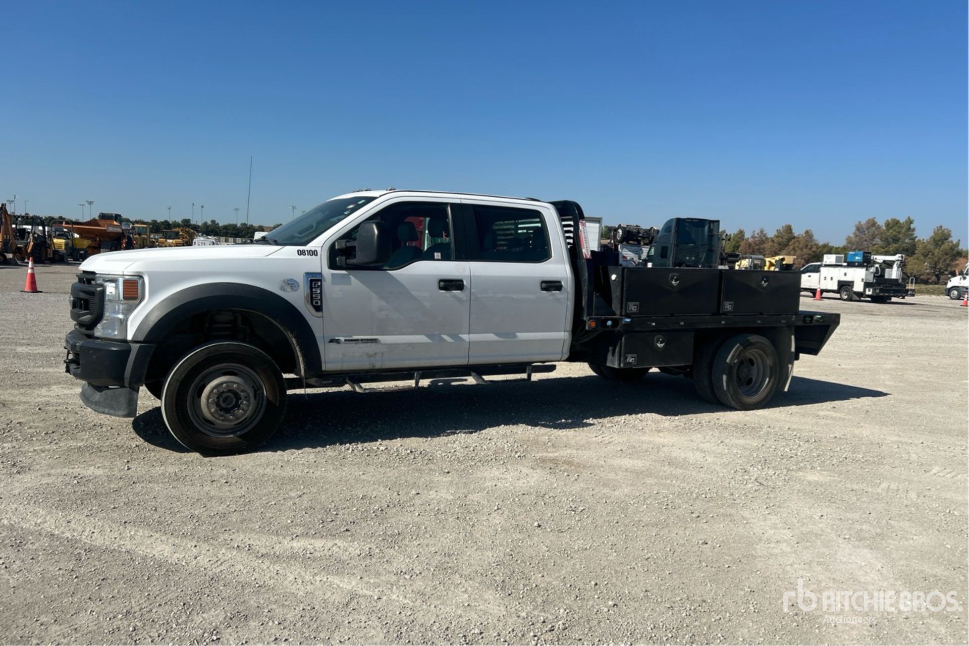 General Appearance with Picture, Left Front Corner