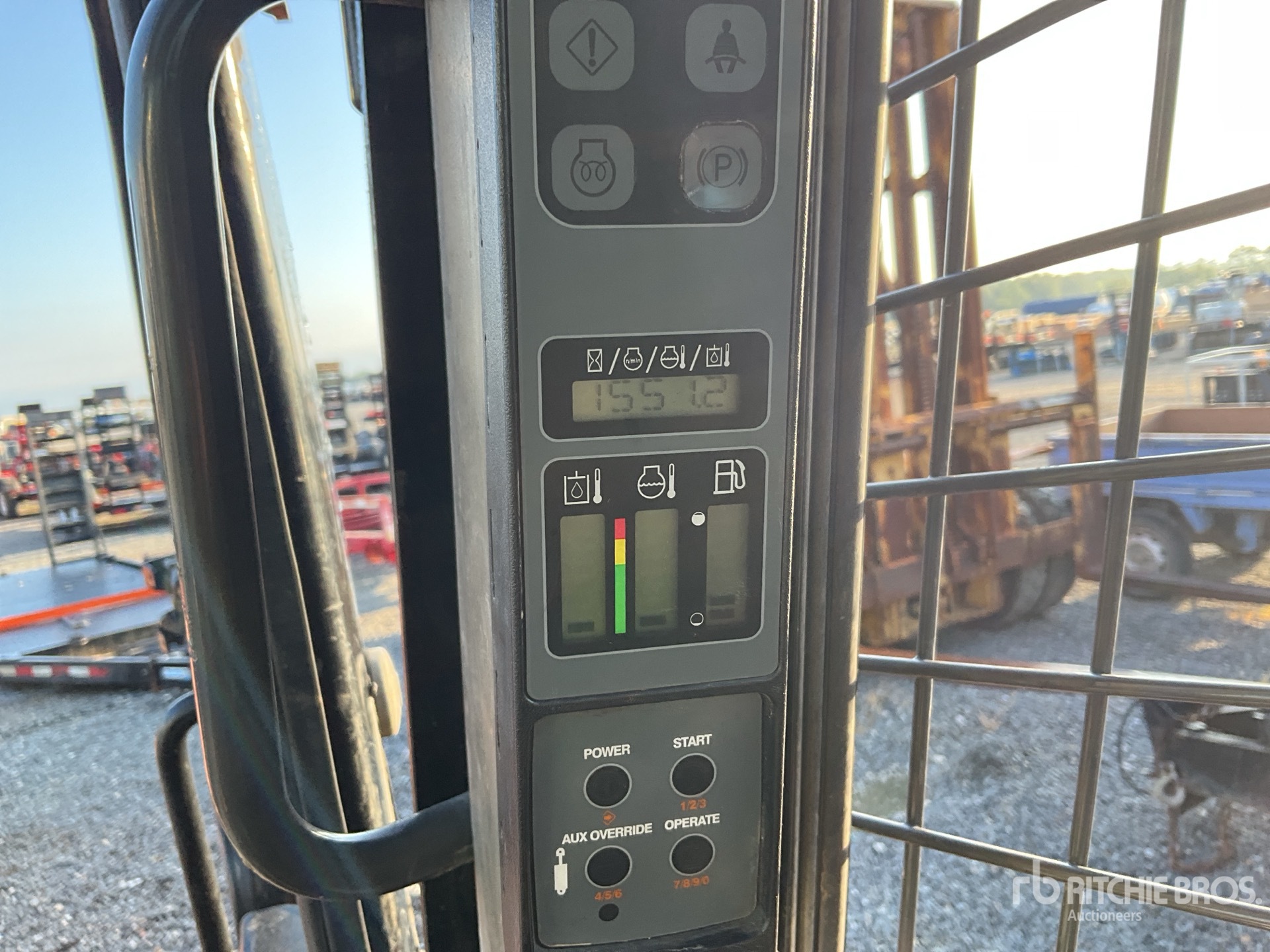 General Appearance with Hour Meter / Odometer