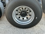 4 Underbody - Truck with 