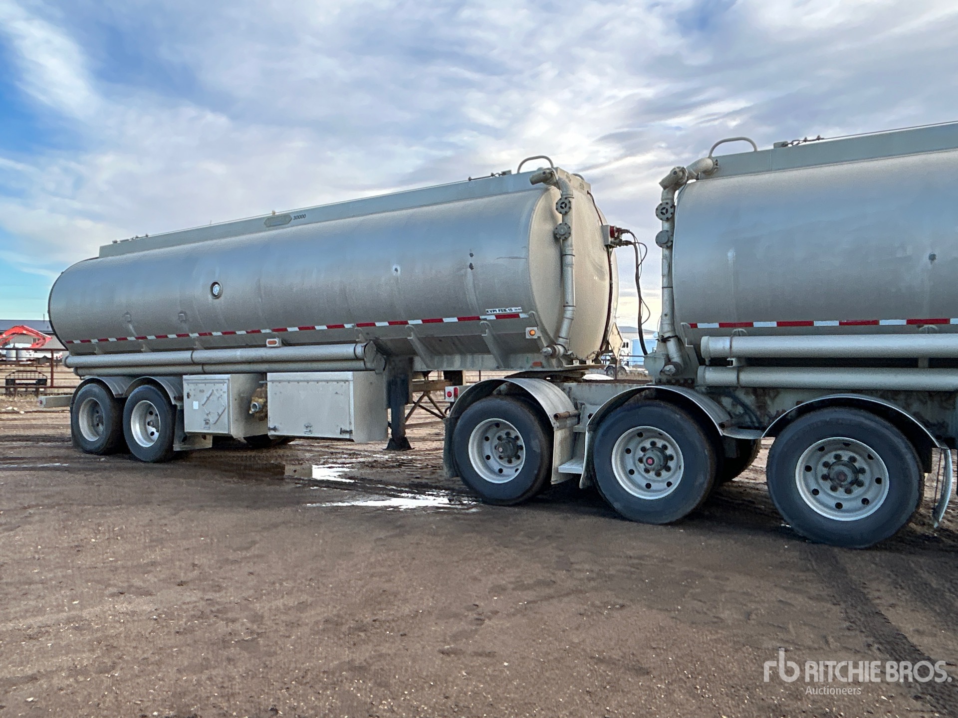 Aspect général with Image, coin avant droit