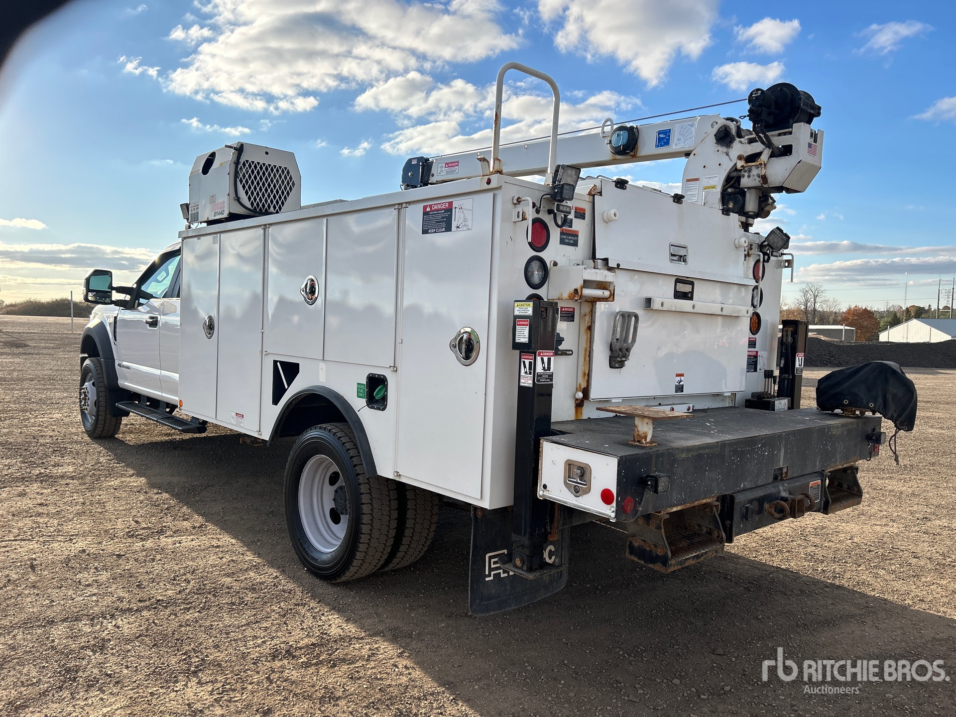 General Appearance with Picture, Left Rear Corner