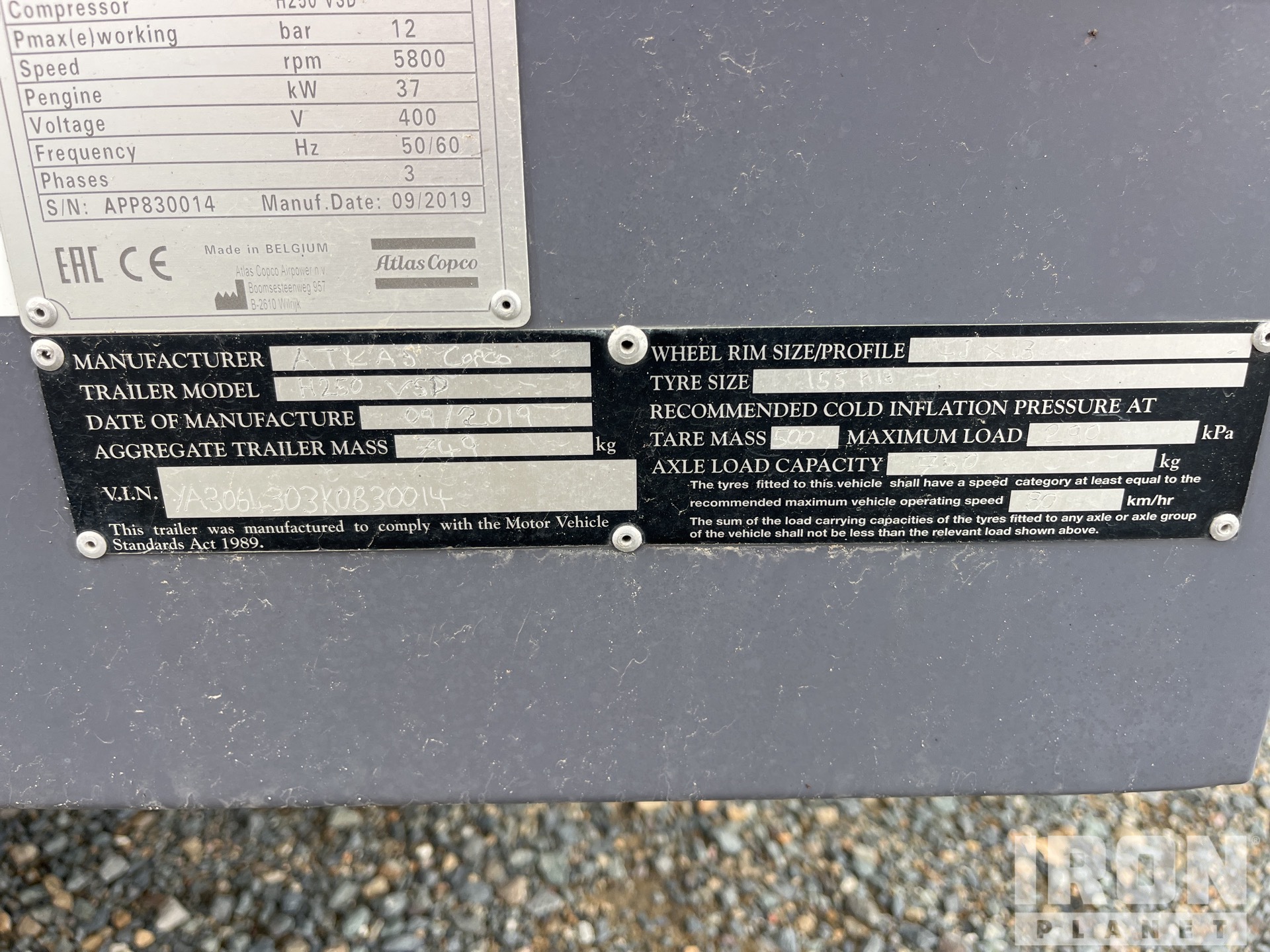 General Appearance with Numero seriale/numero d’identificazione del veicolo (VIN)