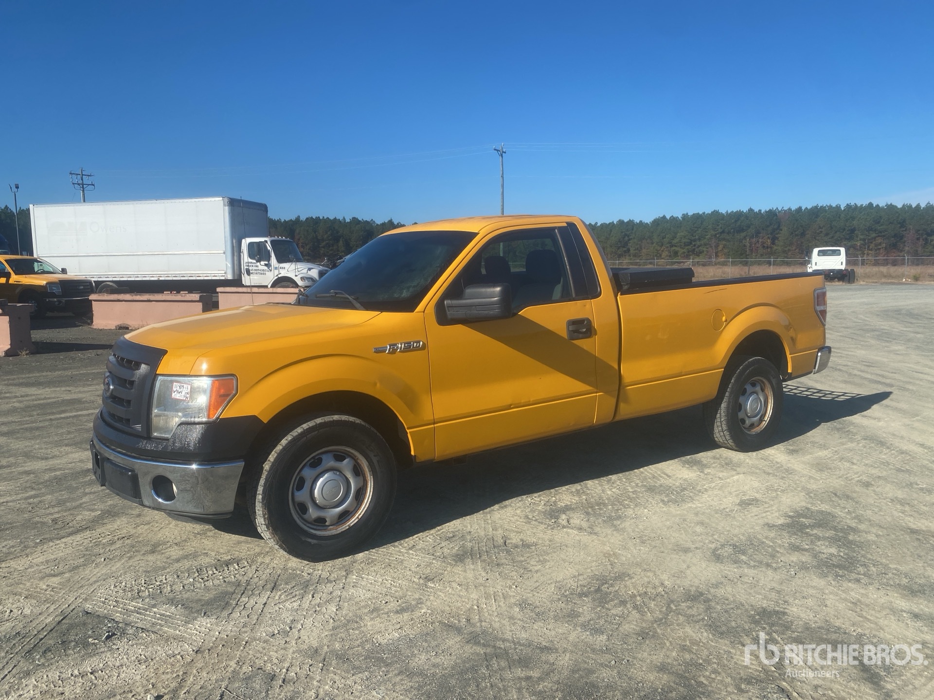 General Appearance with Image, coin avant gauche