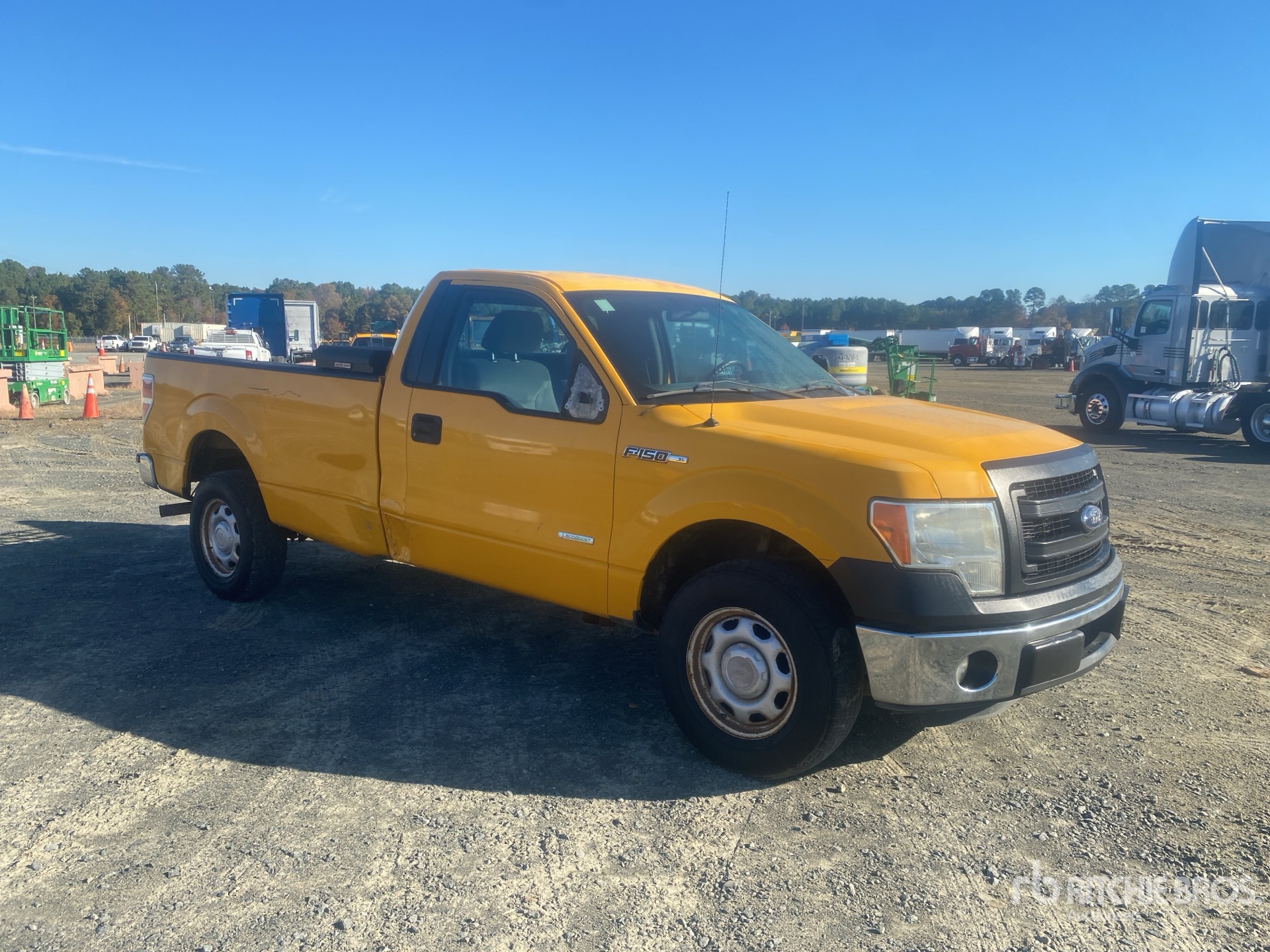 General Appearance with Image, coin avant droit