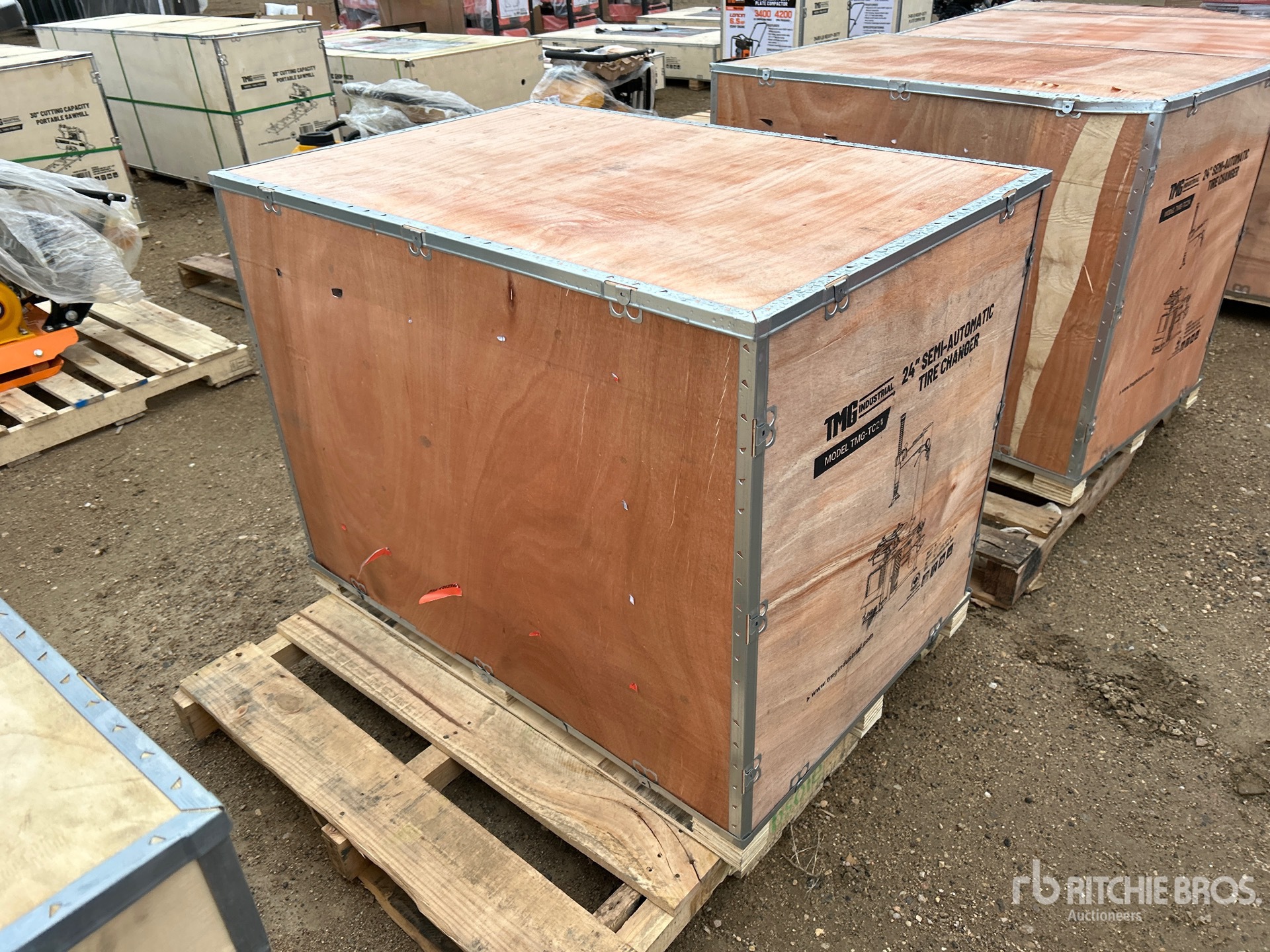 General Appearance with Imagen: esquina trasera derecha