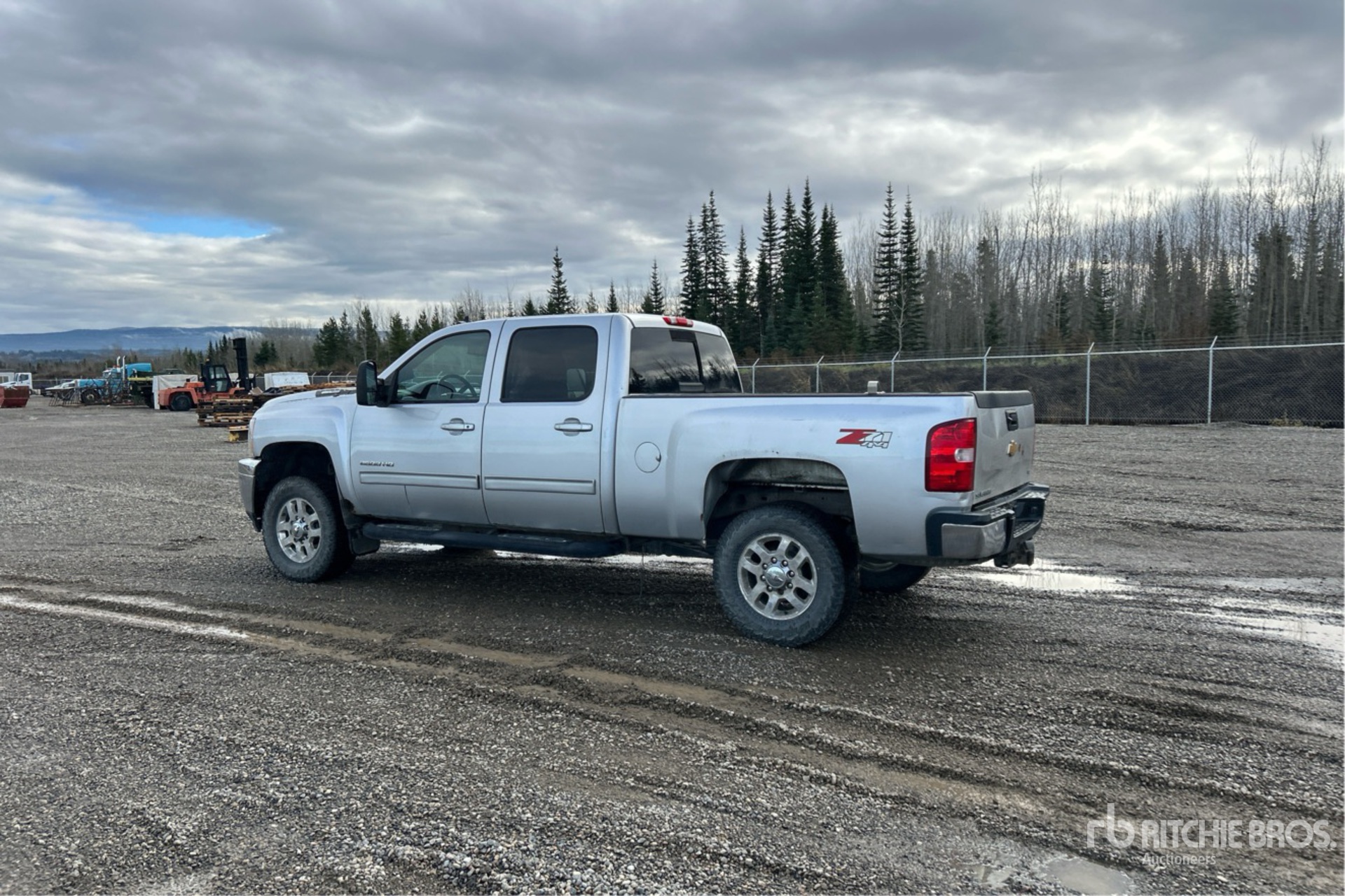 General Appearance with Picture, Left Rear Corner