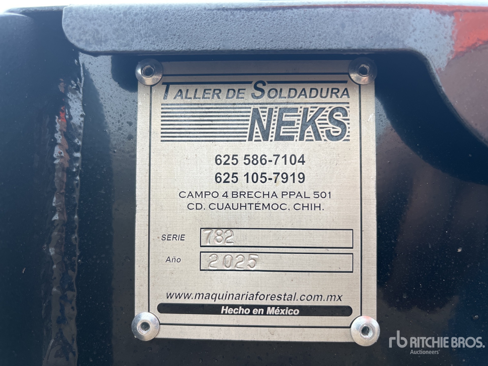 General Appearance with Numéro de série/Numéro d'identification du véhicule automobile
