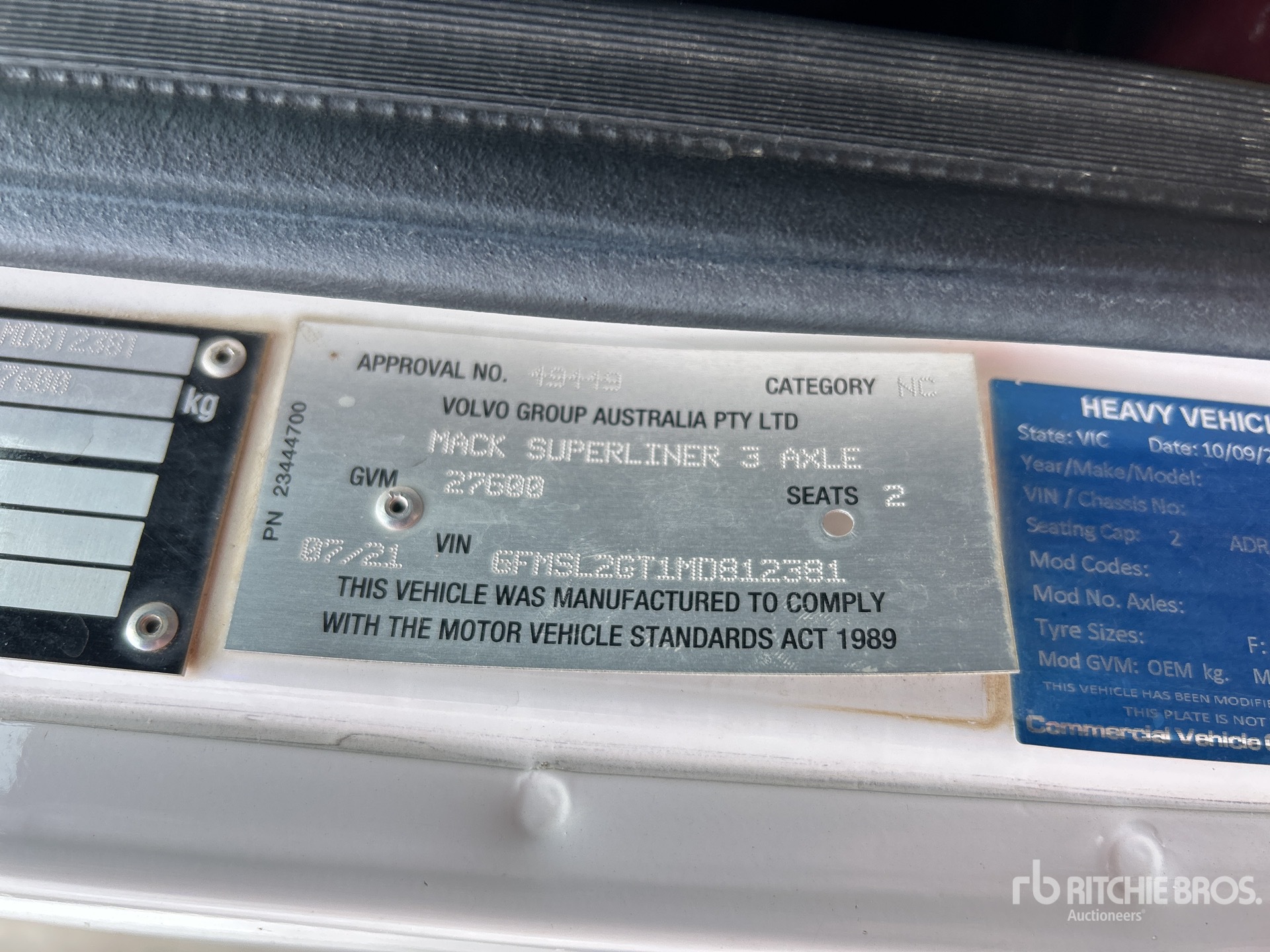 General Appearance with Serial Number / VIN