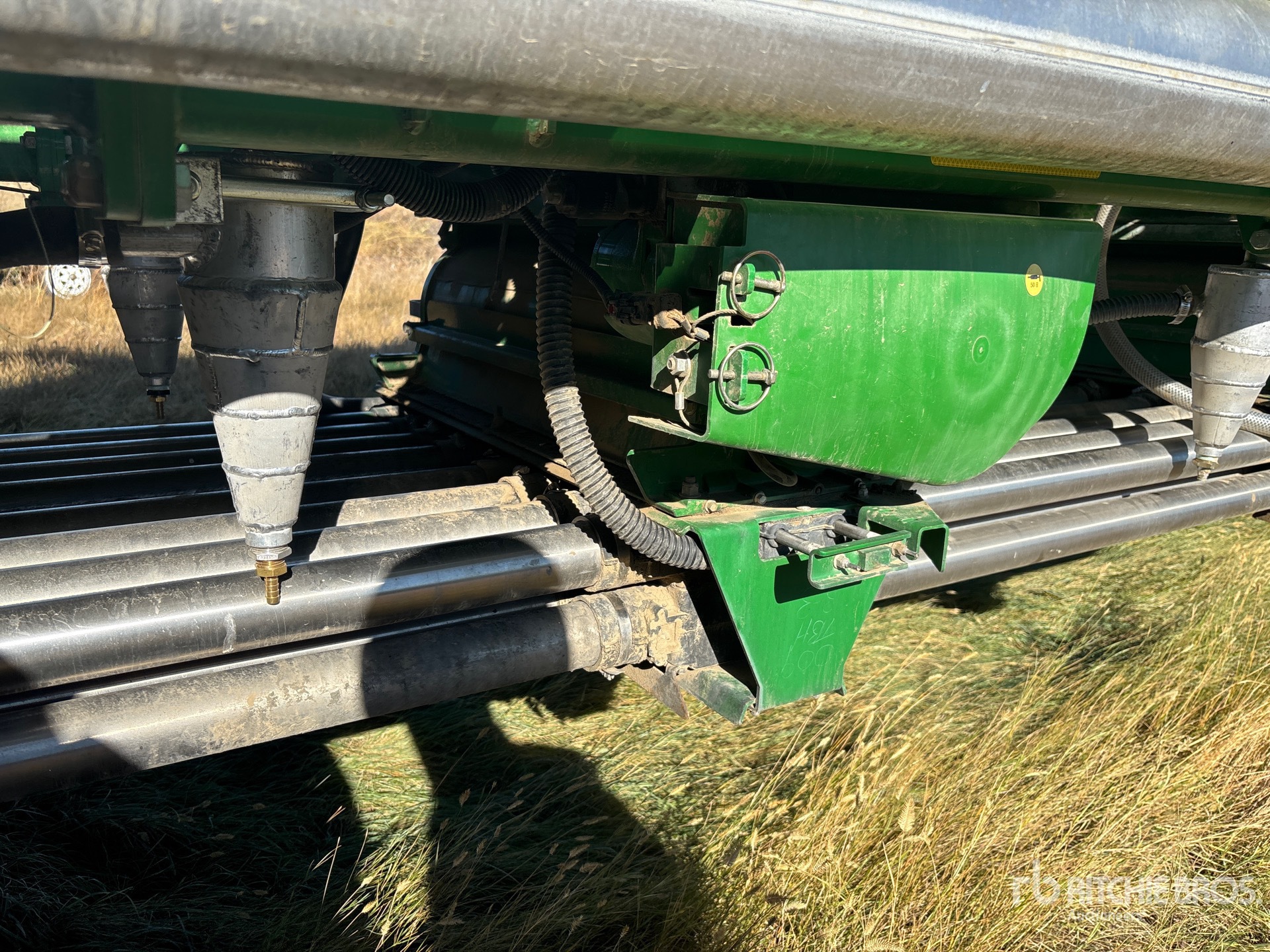 2012 John Deere 1835