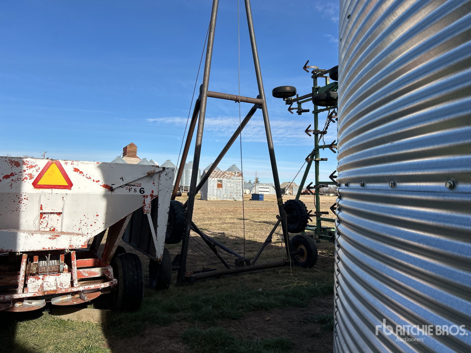 General Appearance with Imagen: esquina trasera izquierda