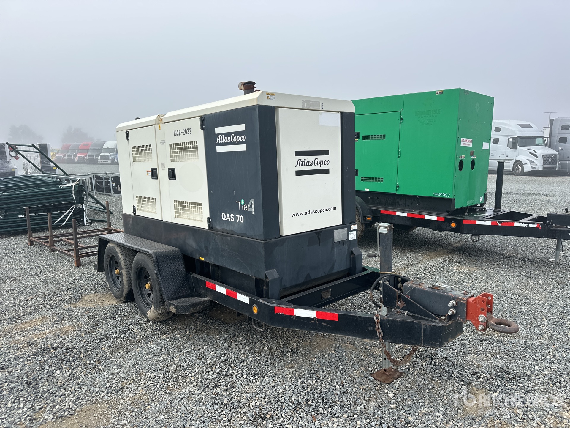 General Appearance with Bild, Ecke vorne rechts