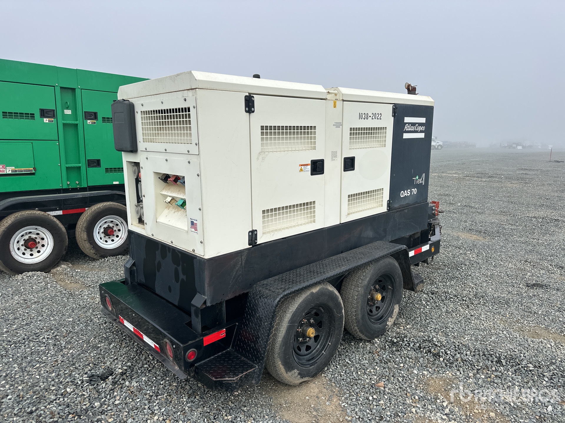 General Appearance with Bild, Ecke hinten rechts