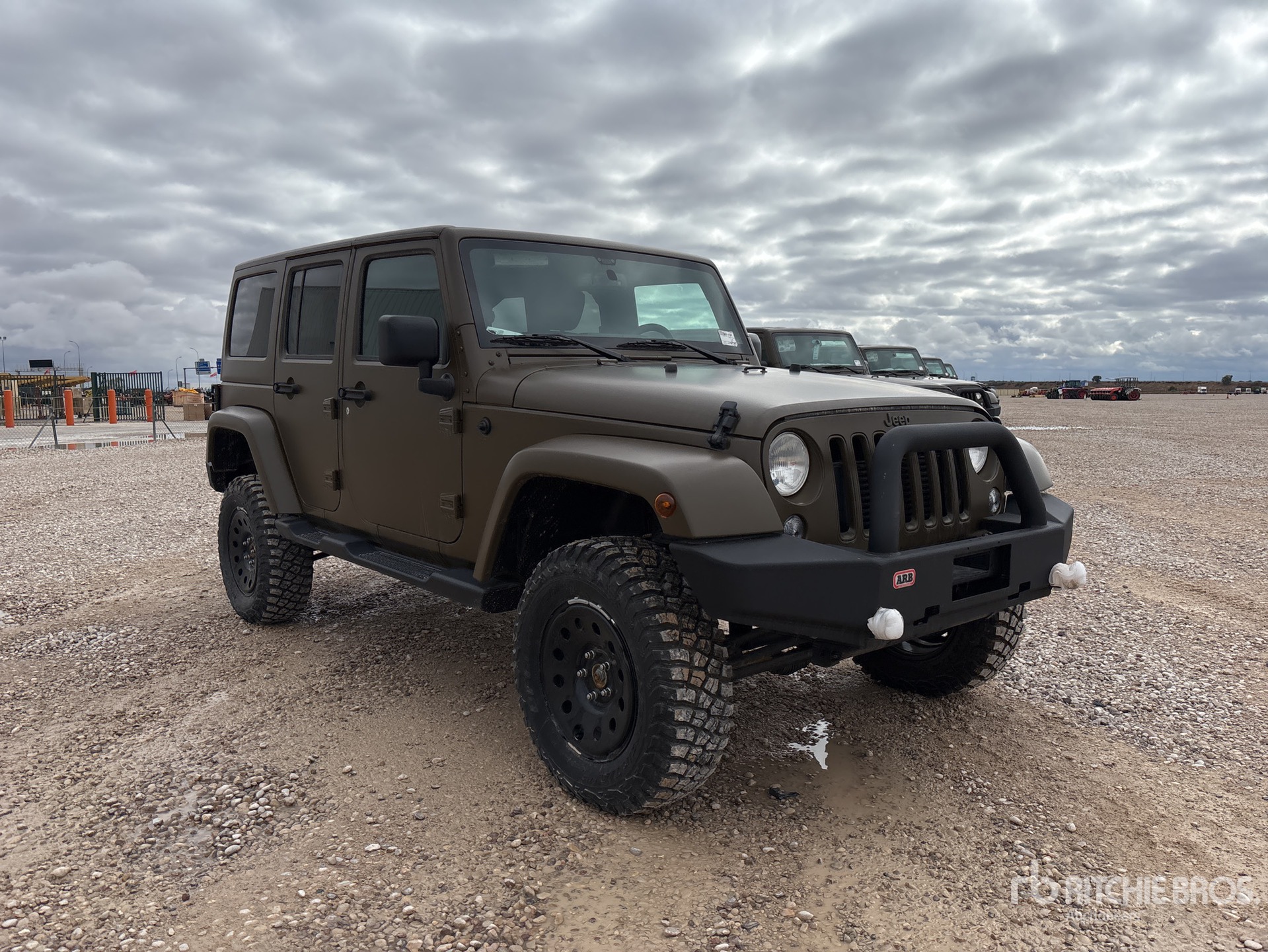 General Appearance with Picture, Left Rear Corner