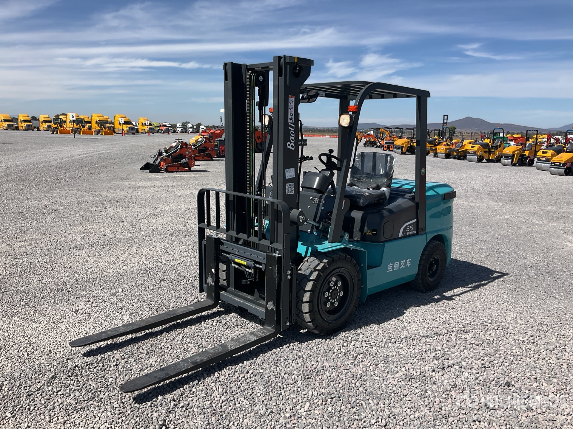 General Appearance with Featured Photo