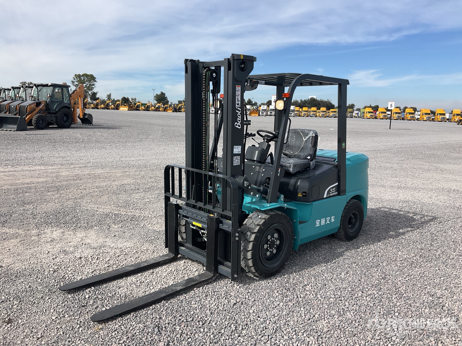 General Appearance with Featured Photo